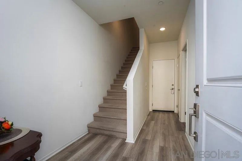 Photo #5: 260002048 Listing: Photo #5