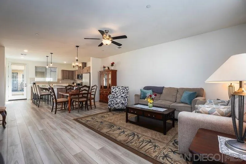 Photo #7: 260002048 Listing: Photo #7