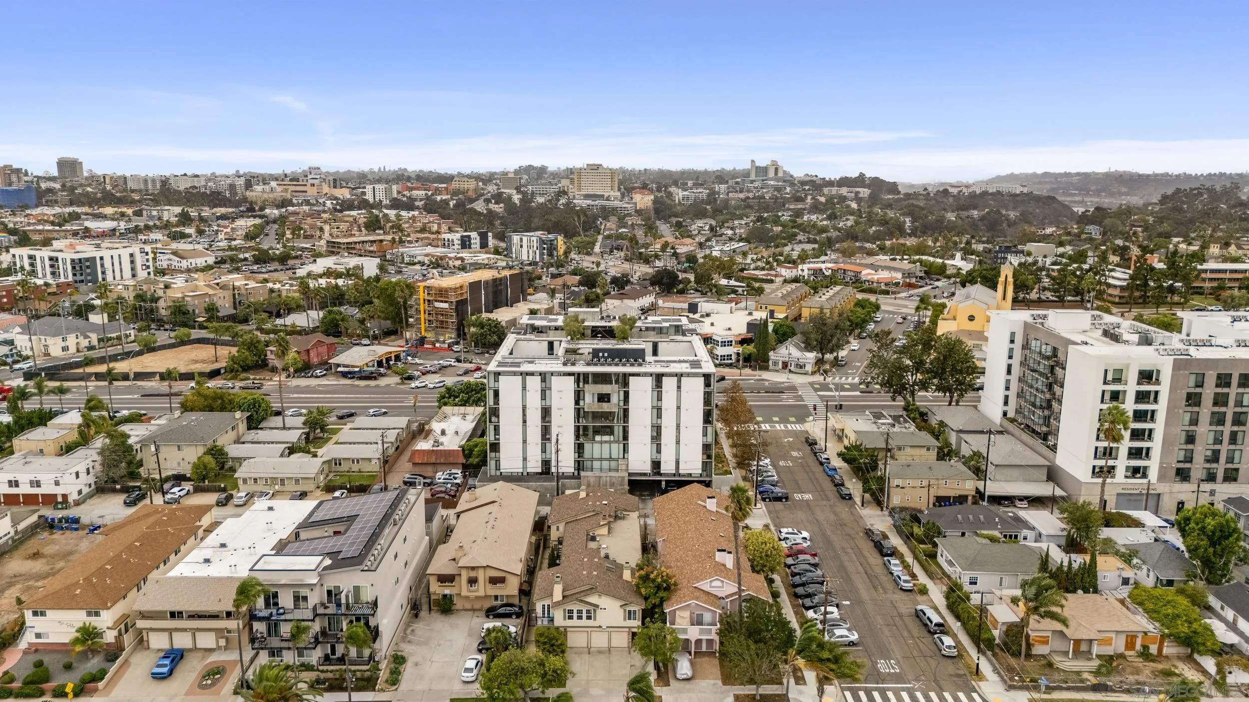 https://cdn.realtyfeed.com/cdn/127/260002050/50eb53d1b4cb54ed947cdfbae8477dce.webp
