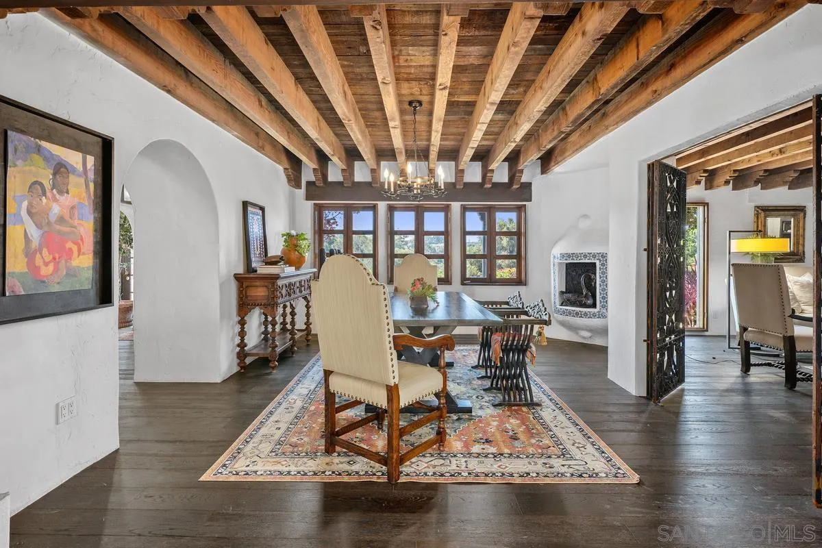 https://cdn.realtyfeed.com/cdn/127/260002051/09d9008715ba61a33653b5791c30bb68.webp