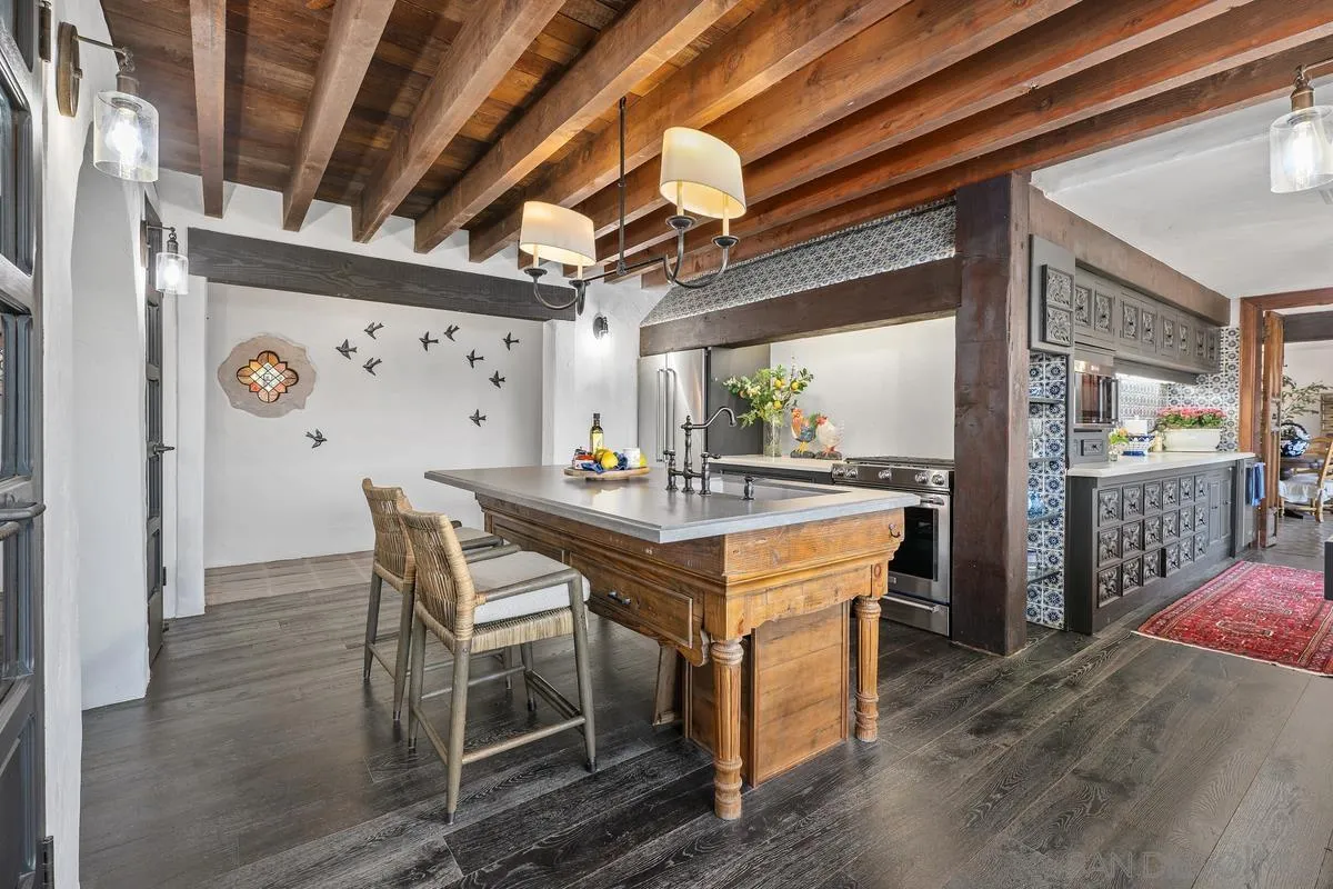 https://cdn.realtyfeed.com/cdn/127/260002051/35cb1f6b2a9b26e526466392e47ca15d.webp