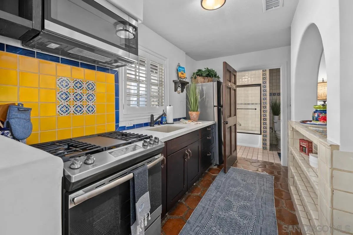 https://cdn.realtyfeed.com/cdn/127/260002051/5b7b7b64a8d0149e465099ebab9f4c09.webp