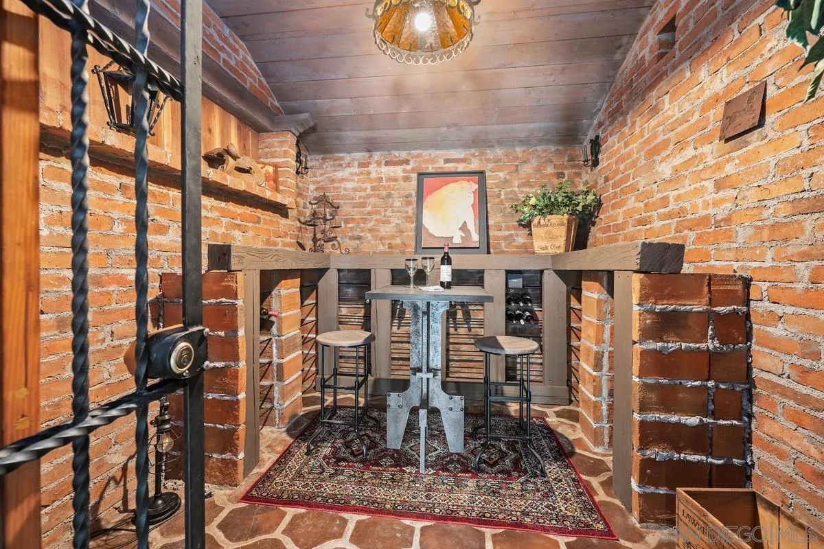 https://cdn.realtyfeed.com/cdn/127/260002051/5fbca0e51b1c6936721a2fabc2366fa3.webp