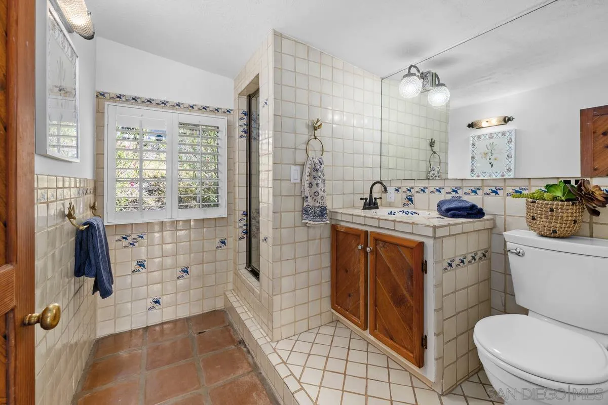 https://cdn.realtyfeed.com/cdn/127/260002051/6a201947fed45720beb42148cf4c9416.webp