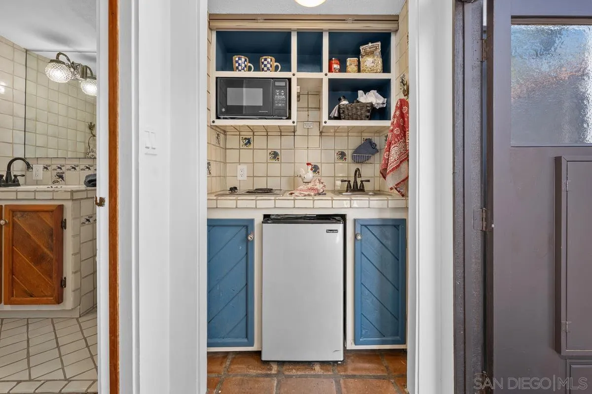 https://cdn.realtyfeed.com/cdn/127/260002051/7b5f29052f8a2345a33c0dcfcd61337d.webp