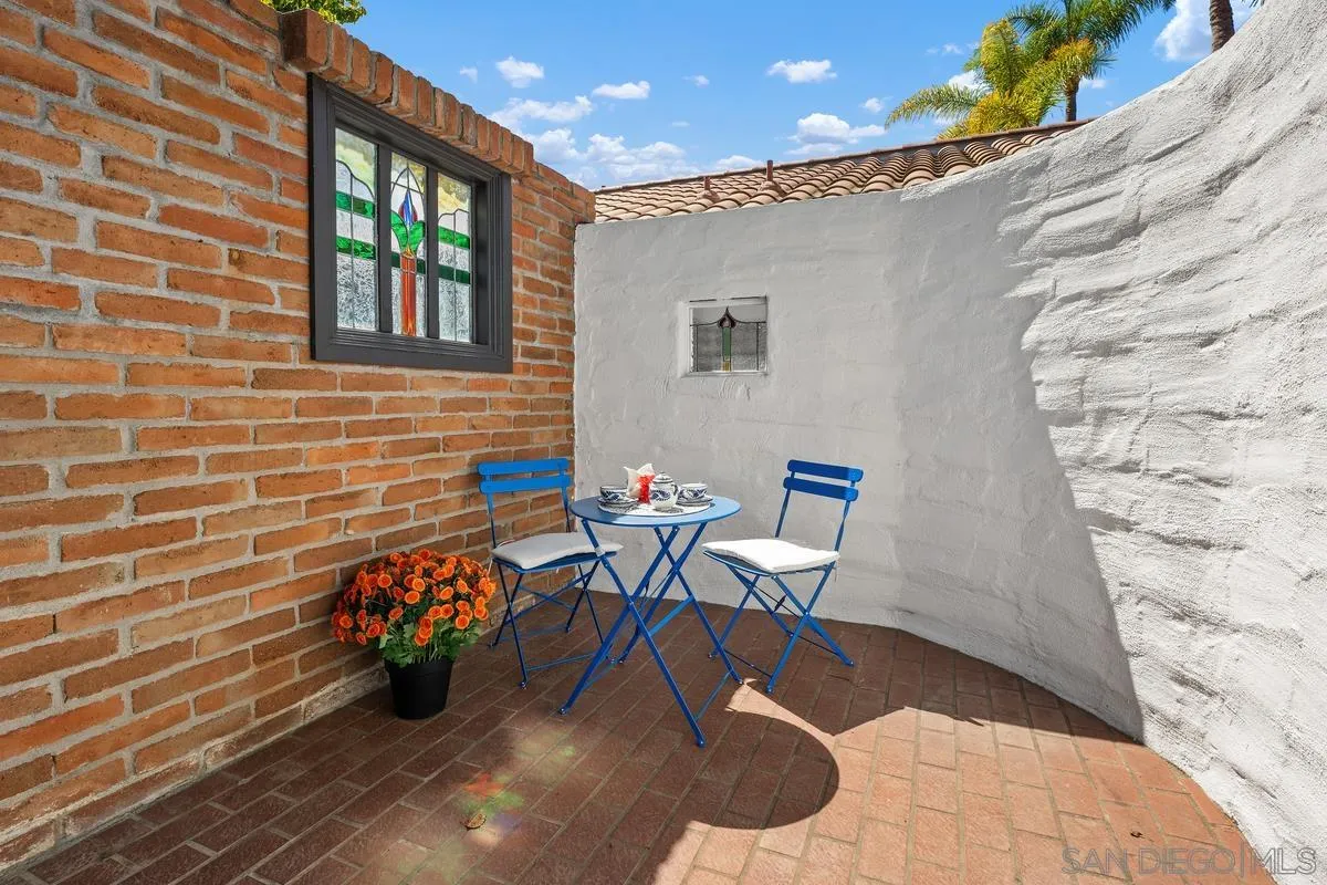 https://cdn.realtyfeed.com/cdn/127/260002051/8c49344a94415ae92509bb296a7e18ea.webp