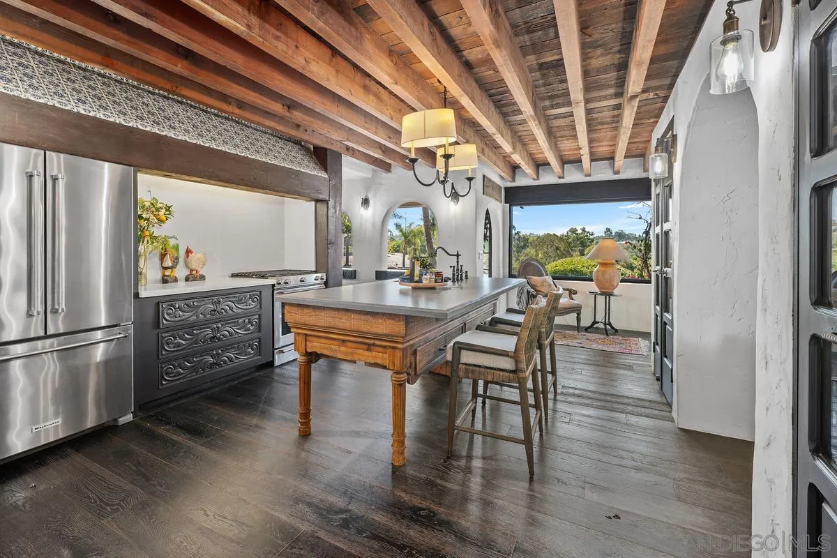 https://cdn.realtyfeed.com/cdn/127/260002051/a9209d5f544e6fcf725ba1d39d937fb6.webp
