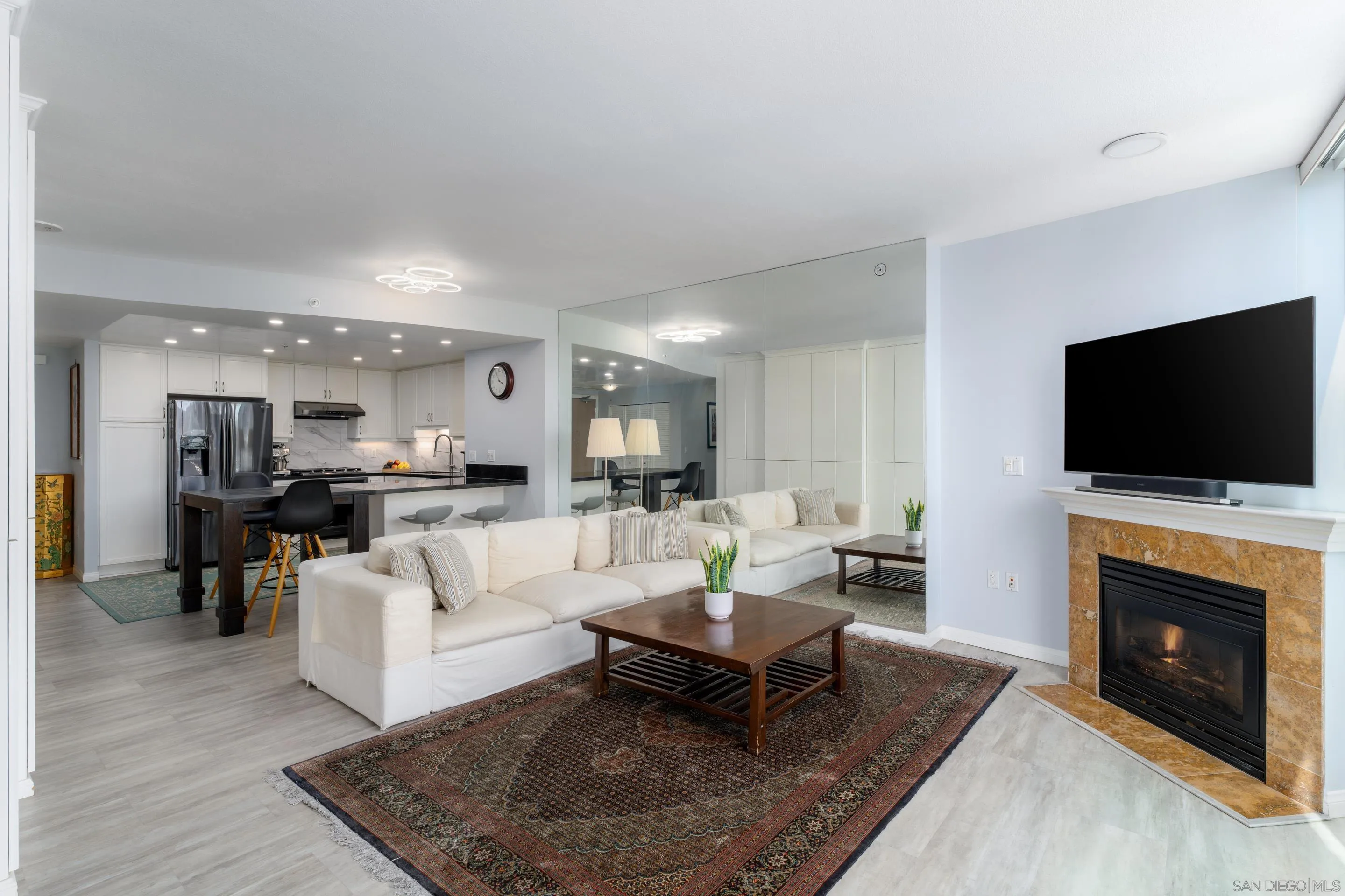 Photo #5: 260002056 Listing: Photo #5