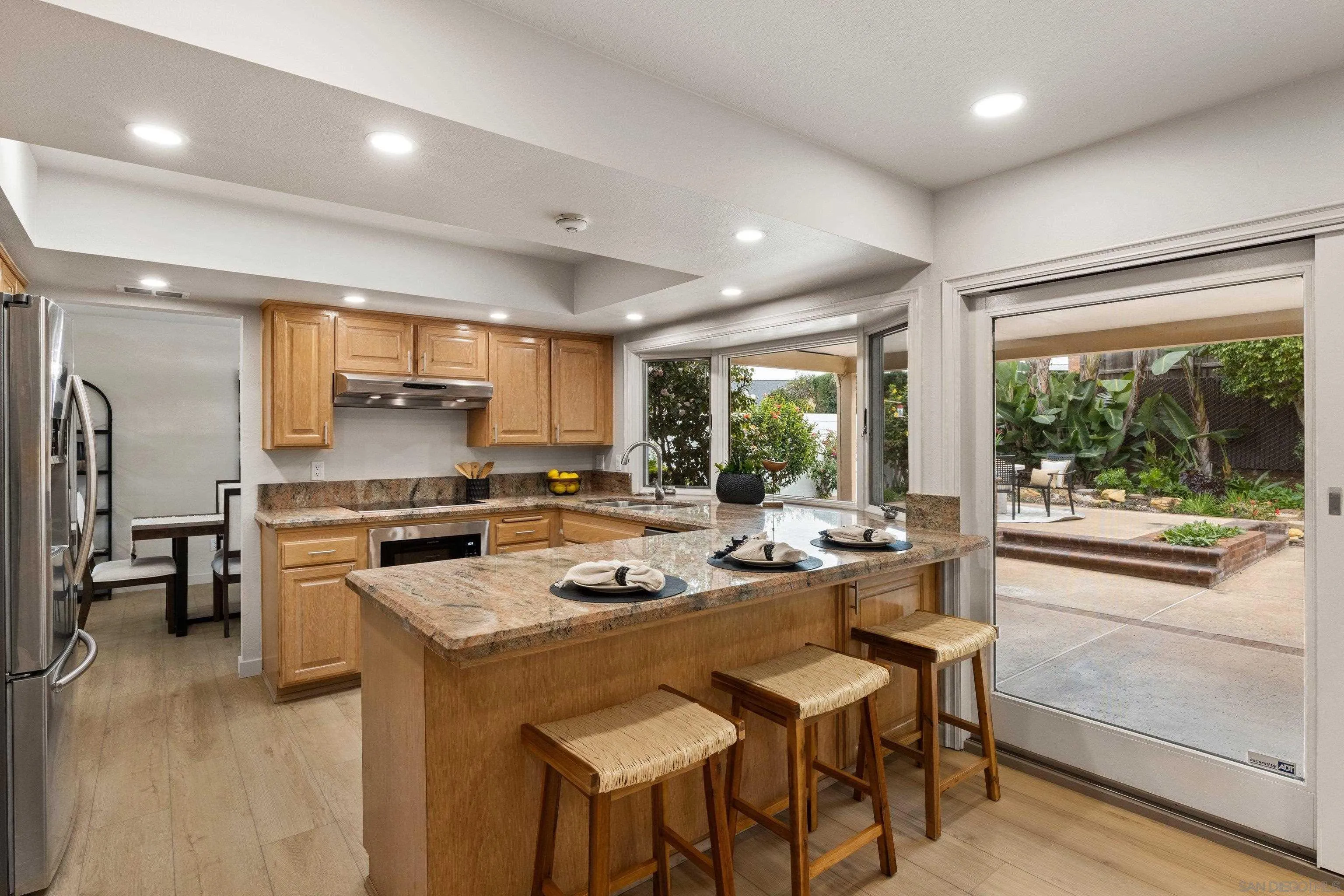 https://cdn.realtyfeed.com/cdn/127/260002059/6ee7a7cdd8bb9fb05469480b9554544e.webp