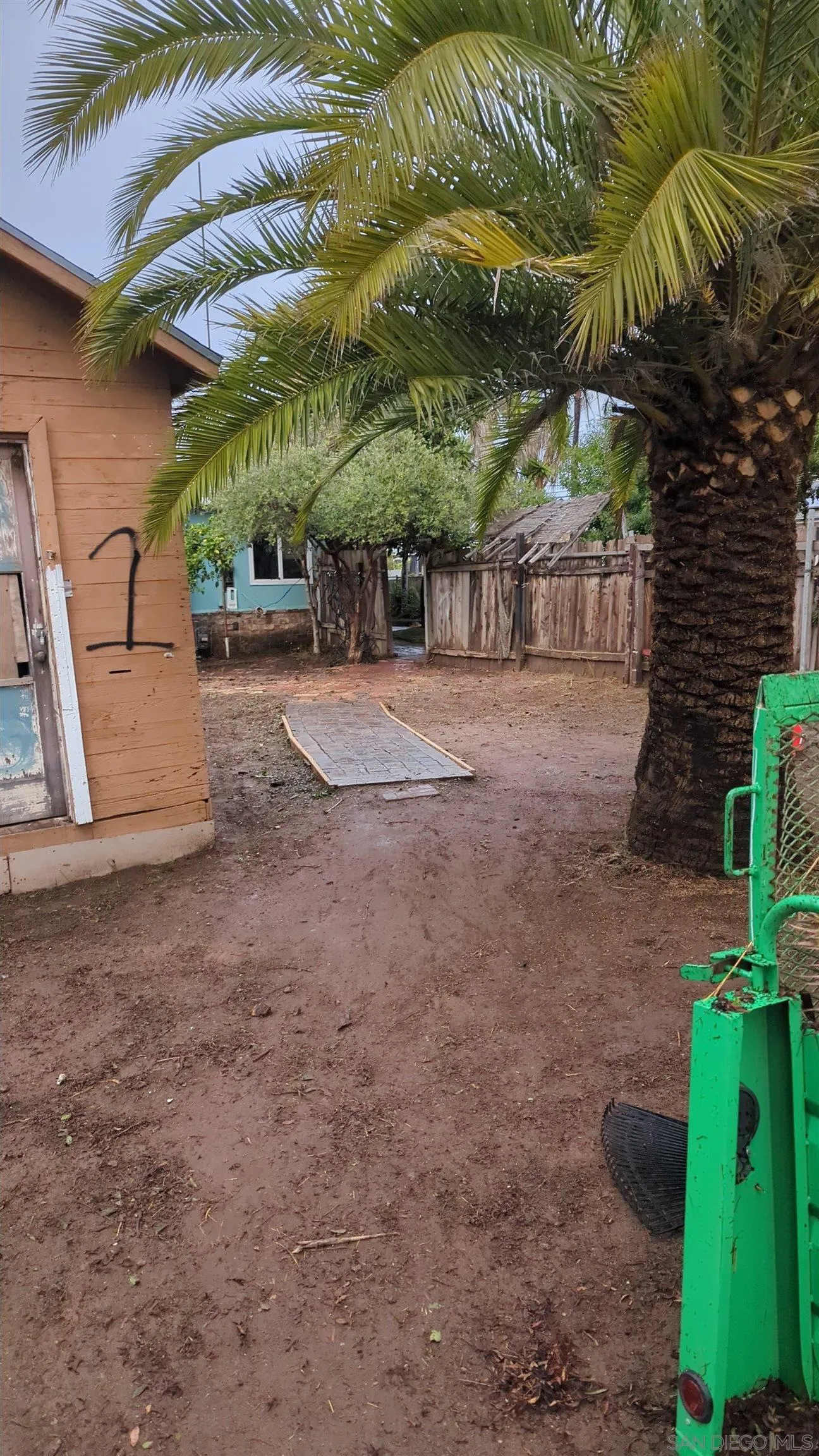 https://cdn.realtyfeed.com/cdn/127/260002060/606a6339d925587717ca10cd6dc53239.webp