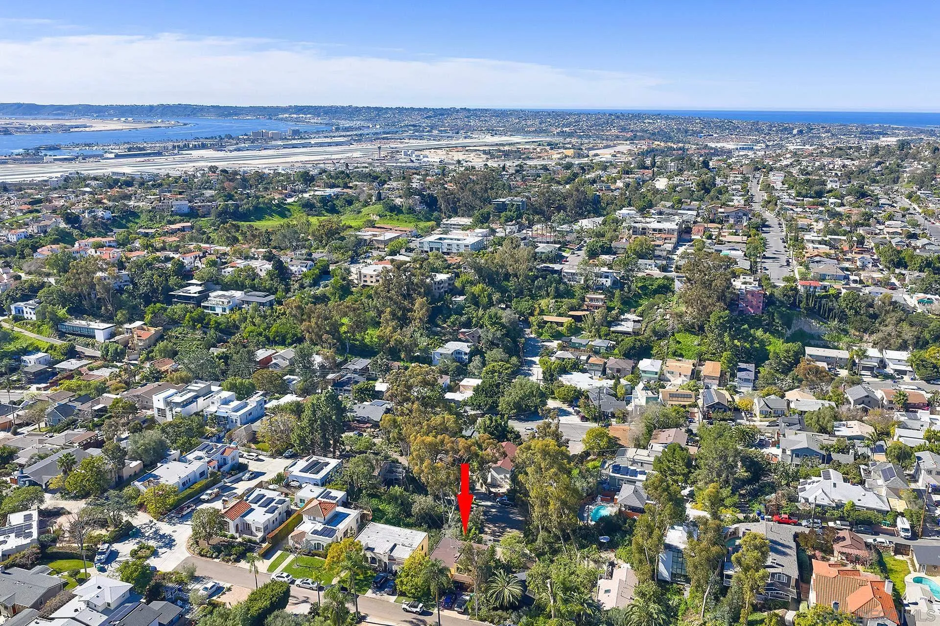 https://cdn.realtyfeed.com/cdn/127/260002062/b6a370691cf12ebec7273e6e309a65bf.webp