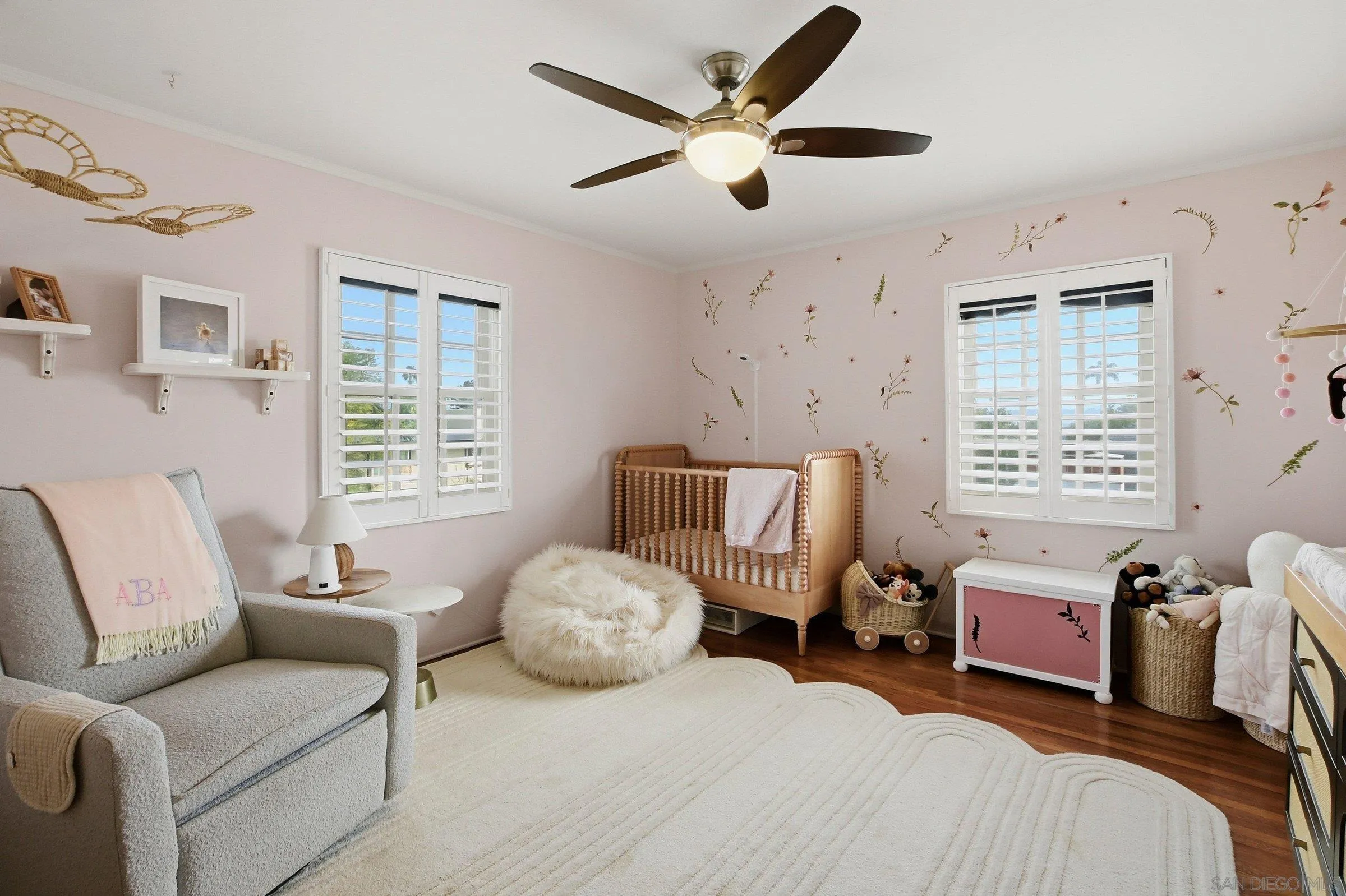 https://cdn.realtyfeed.com/cdn/127/260002064/ec4aa363019b4c87990ad97fc1f167fc.webp