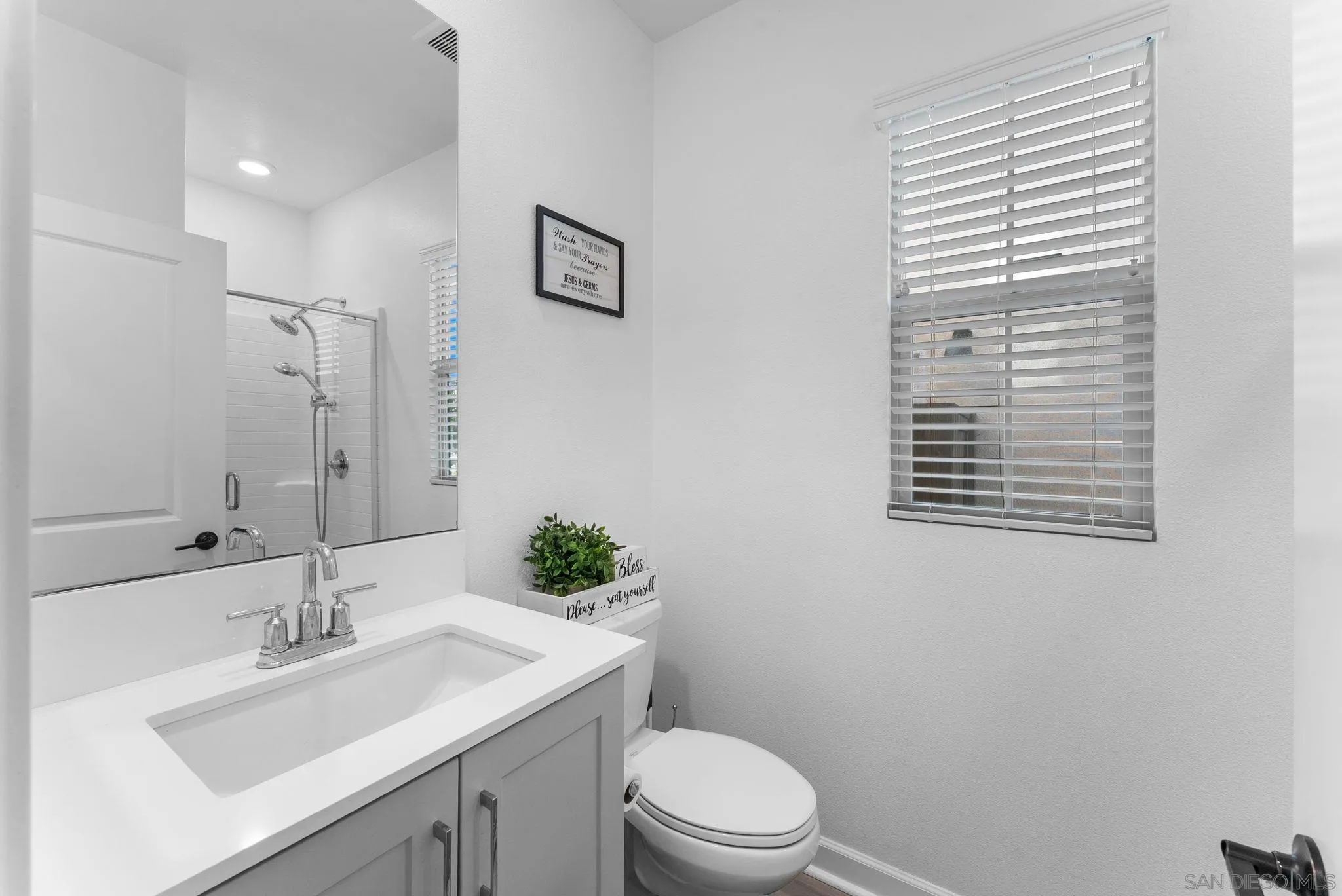 https://cdn.realtyfeed.com/cdn/127/260002065/9c5012be953adf0eb45647db9f9be49c.webp
