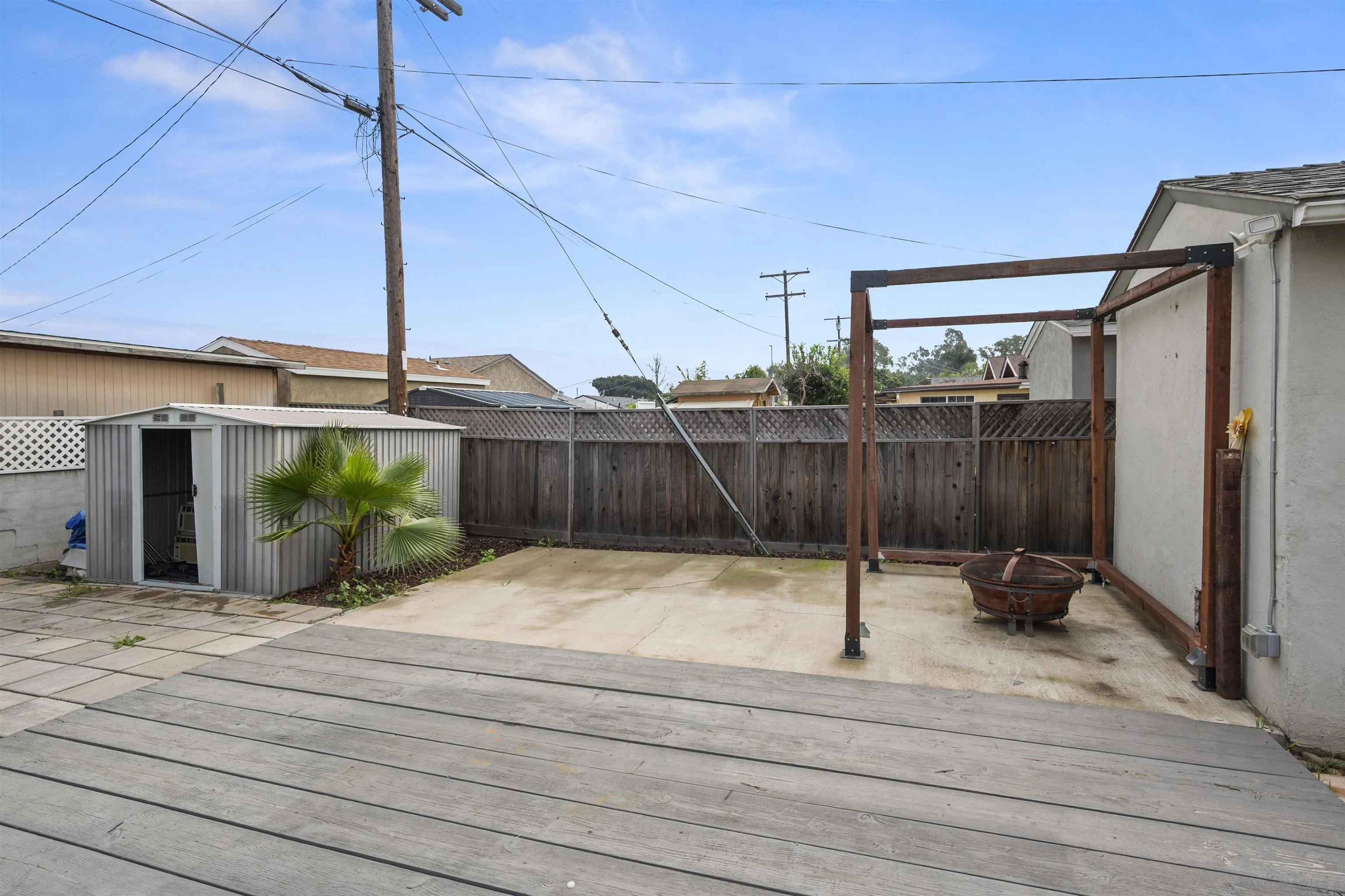 https://cdn.realtyfeed.com/cdn/127/260002069/8055a8556ea7cf1ac10c93fadfb5c6d8.webp