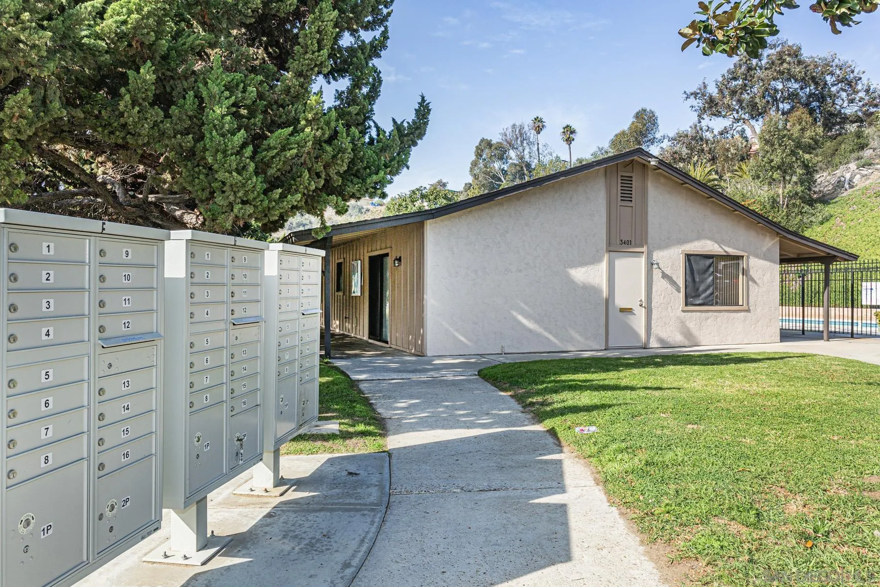 https://cdn.realtyfeed.com/cdn/127/260002071/2431b1710e5c5b9c5acc5f98968e39fc.webp