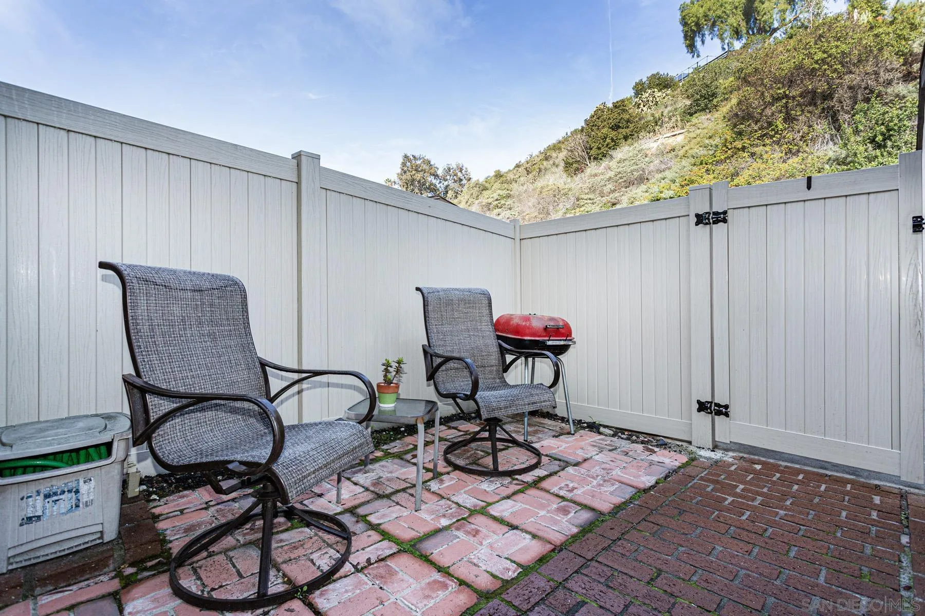 https://cdn.realtyfeed.com/cdn/127/260002071/88775e17fcf3488081caf3b6d75162fe.webp