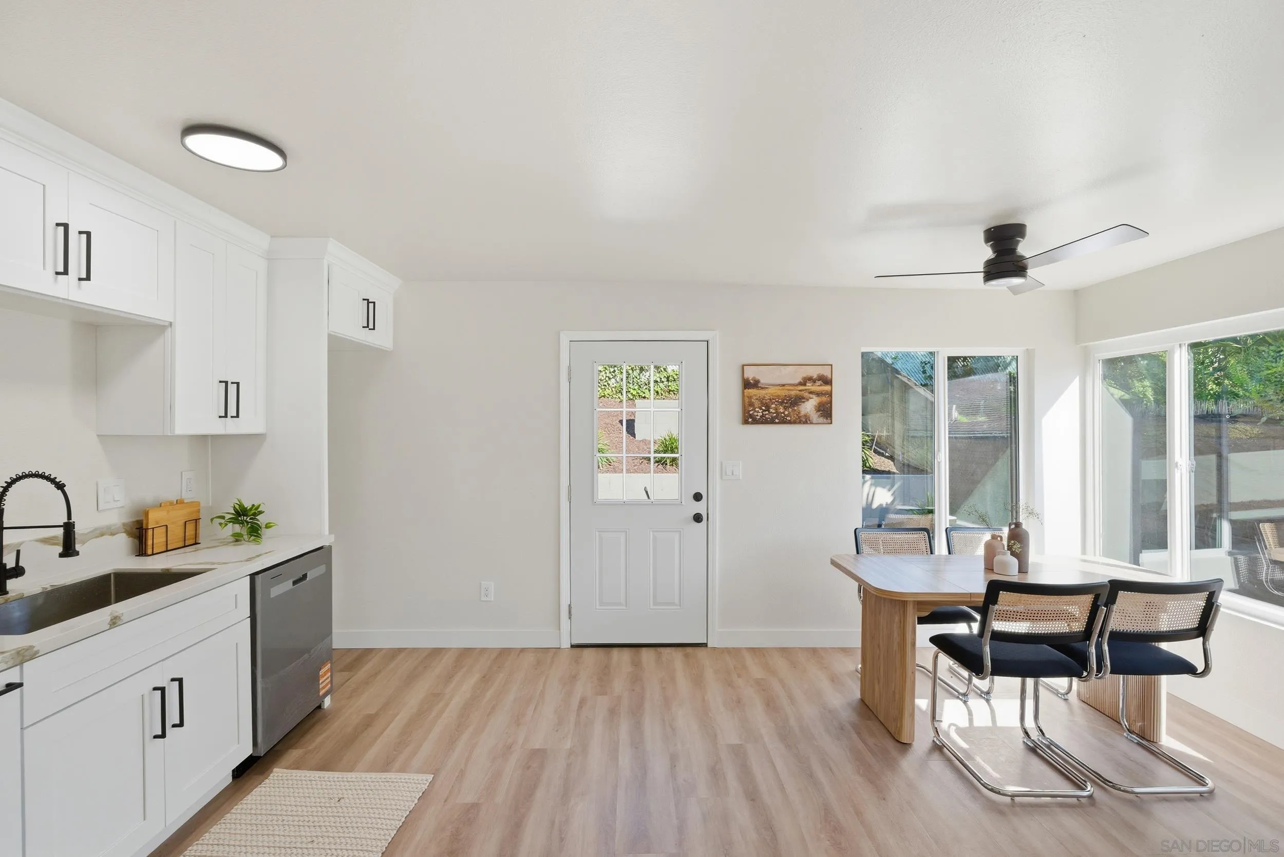 https://cdn.realtyfeed.com/cdn/127/260002072/3476daa890d5c96ec7807a1c6c06273a.webp