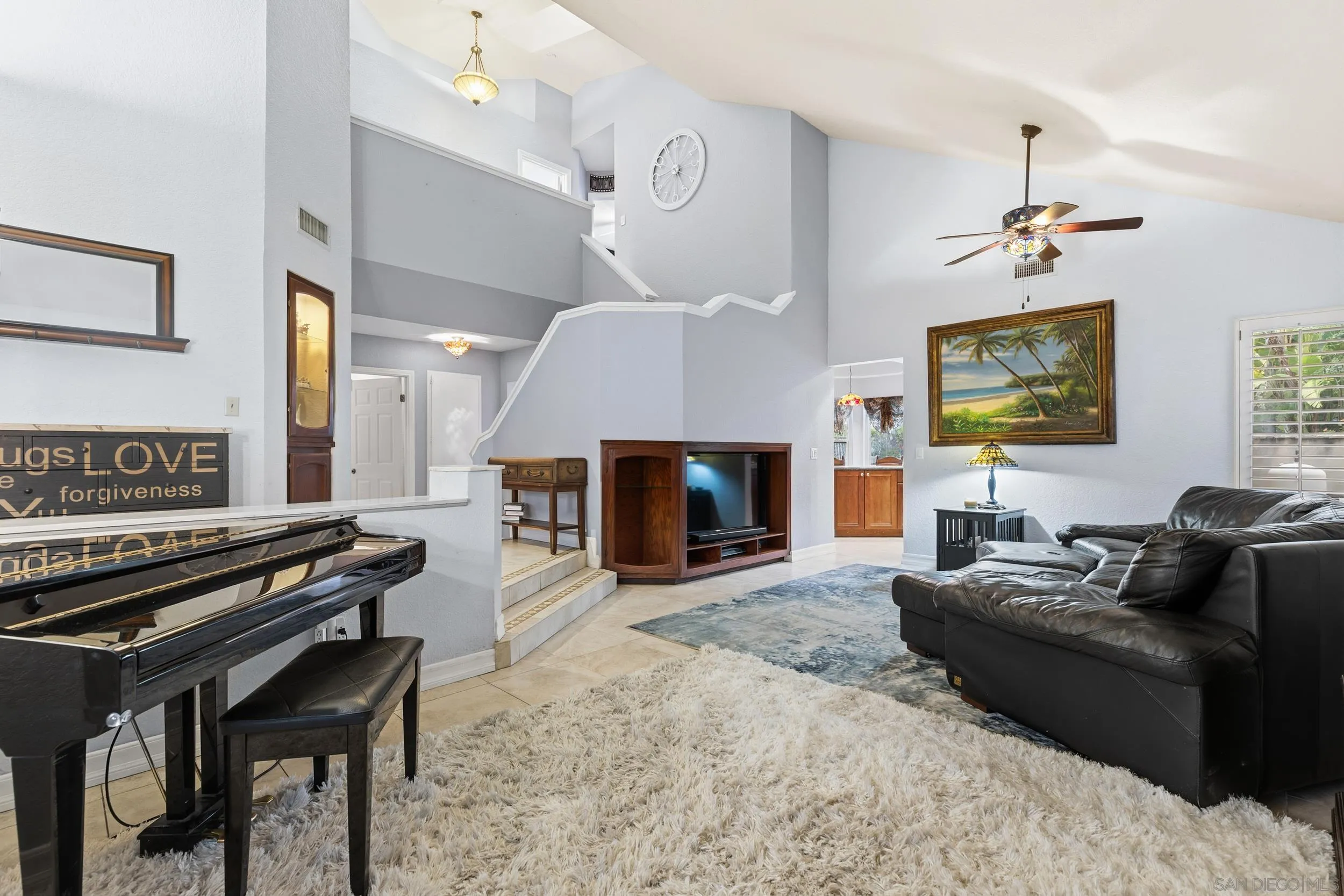 https://cdn.realtyfeed.com/cdn/127/260002074/08fe1f7c055c836ac876506621dfcc31.webp