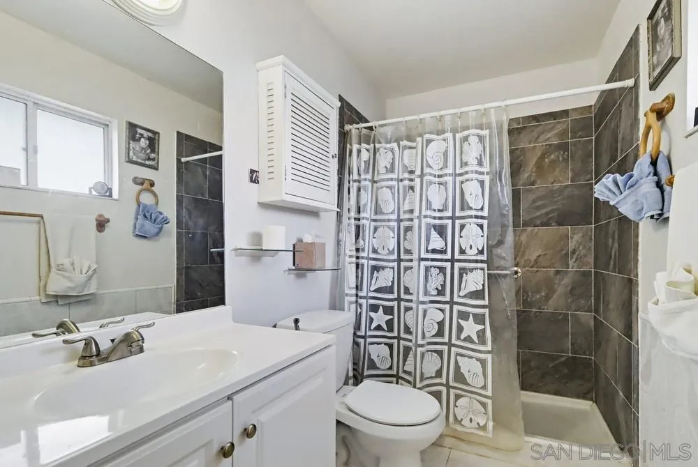 https://cdn.realtyfeed.com/cdn/127/260002075/76ce3d6ba46ad4009e3c67a21c6f605d.webp