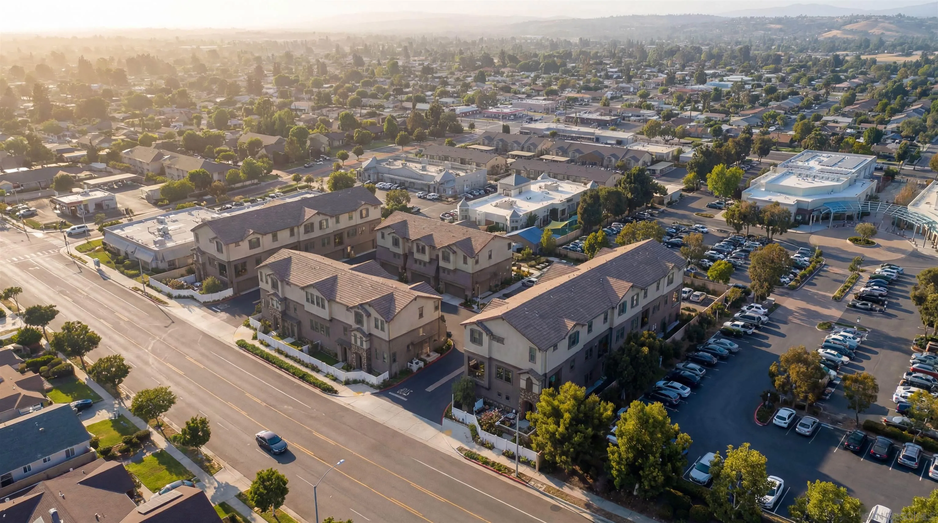 https://cdn.realtyfeed.com/cdn/127/260002080/967356b58eb287d84692a936917d74b7.webp