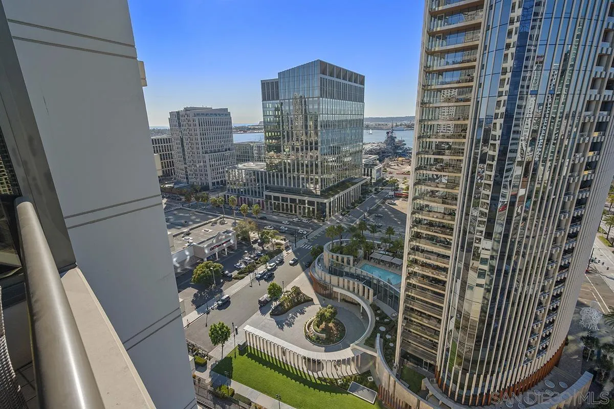 https://cdn.realtyfeed.com/cdn/127/260002081/2052c5af135d05bc5e678fee36438bfd.webp