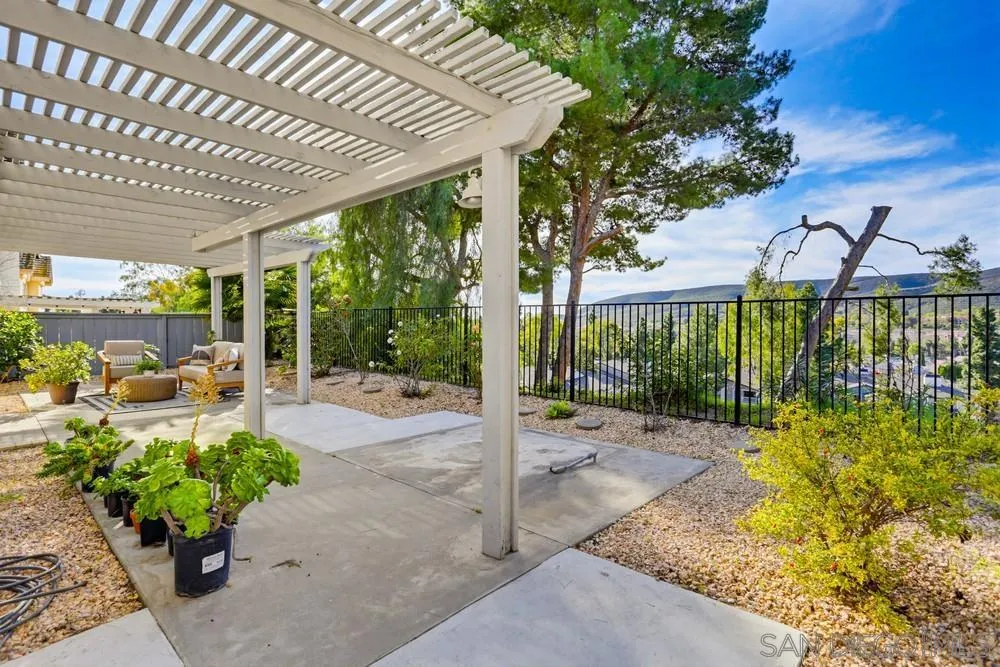 https://cdn.realtyfeed.com/cdn/127/260002082/849e988623442fc013350a8d312da2a9.webp