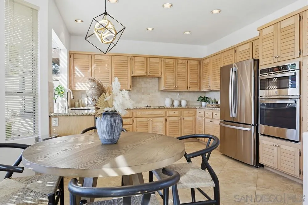 https://cdn.realtyfeed.com/cdn/127/260002082/f5d7dc0a2aca023dd3840839212c6775.webp