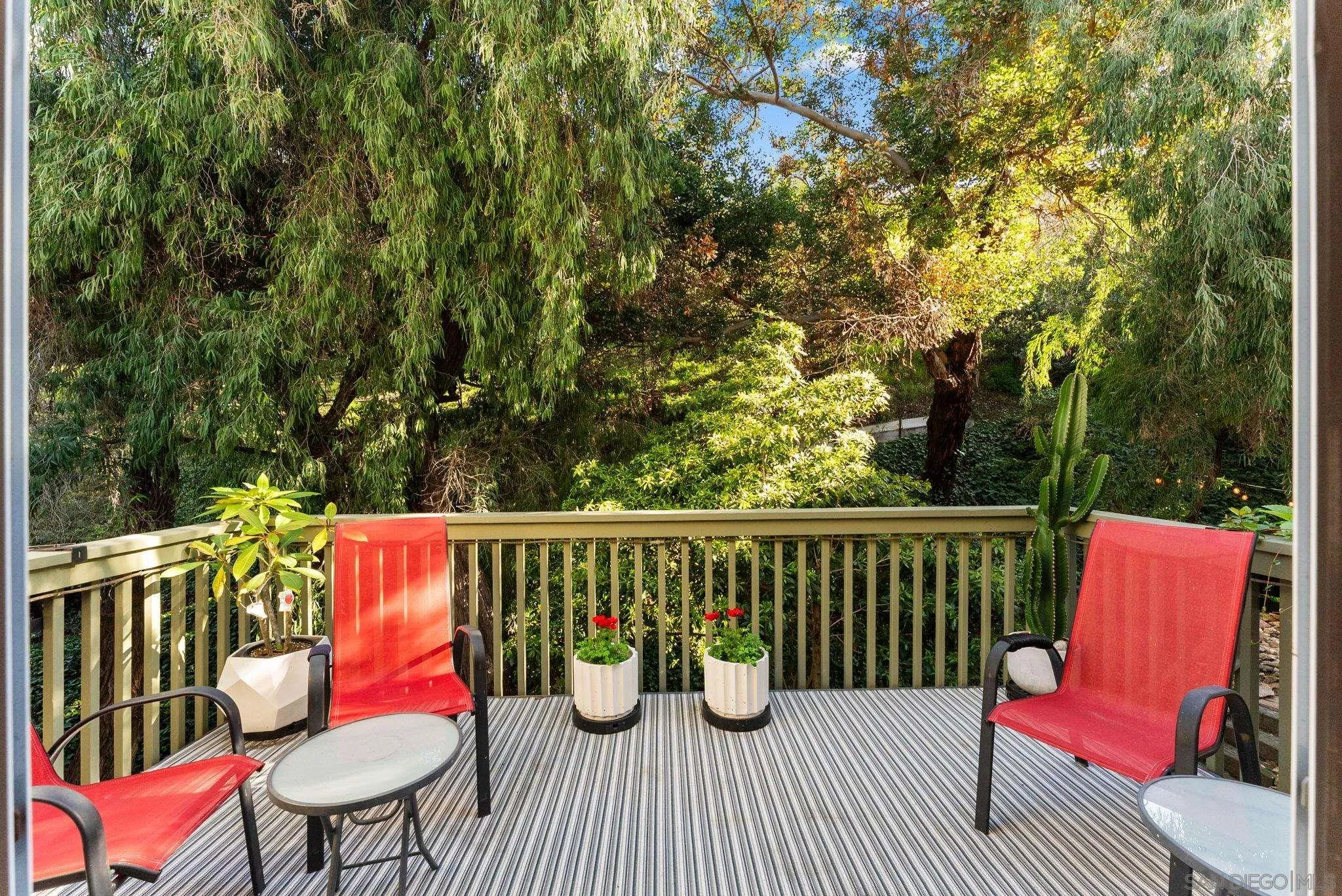 https://cdn.realtyfeed.com/cdn/127/260002084/8b32f5ed2315e7813521cf31f357e00b.webp