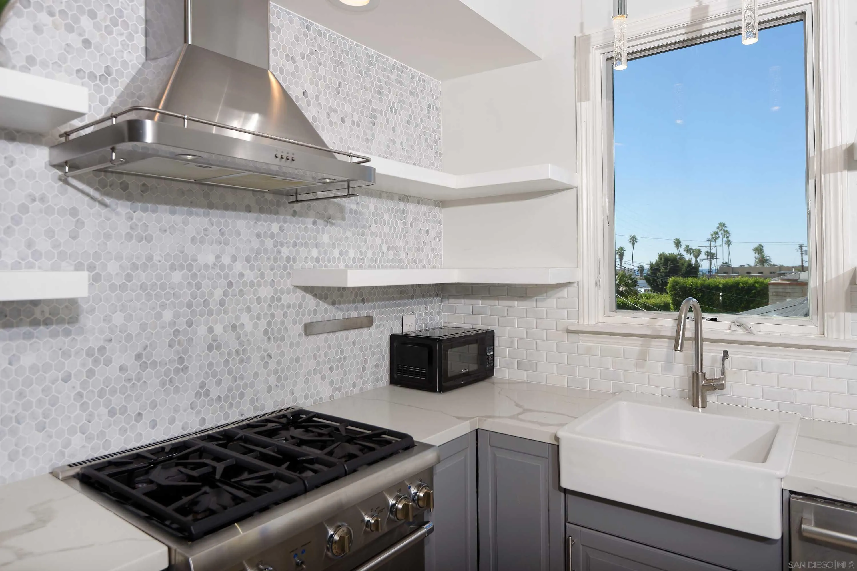 https://cdn.realtyfeed.com/cdn/127/260002086/3012c108395eb20a6a7255a062ec3dc1.webp
