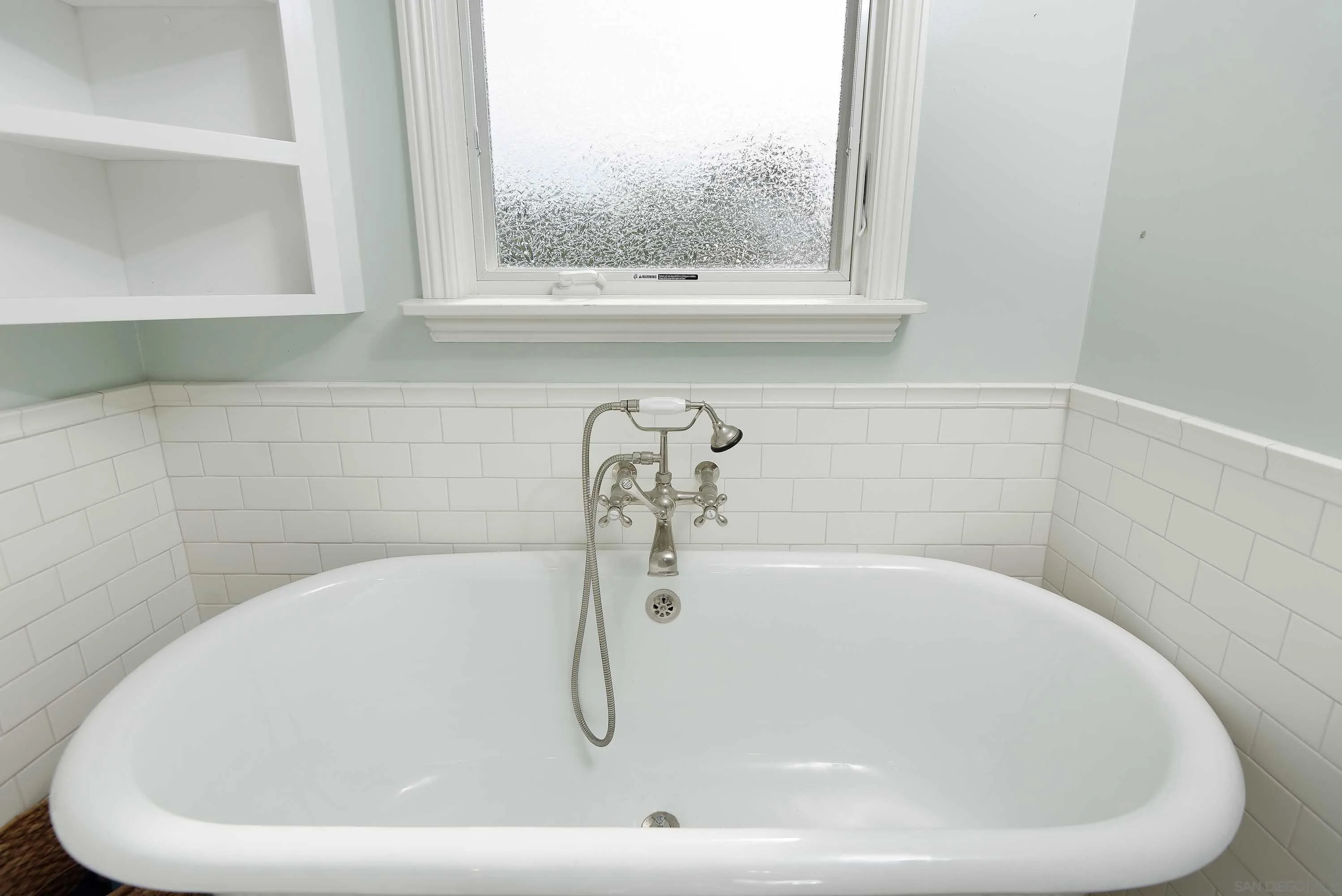 https://cdn.realtyfeed.com/cdn/127/260002086/aa41c9752218463c328507869b717437.webp