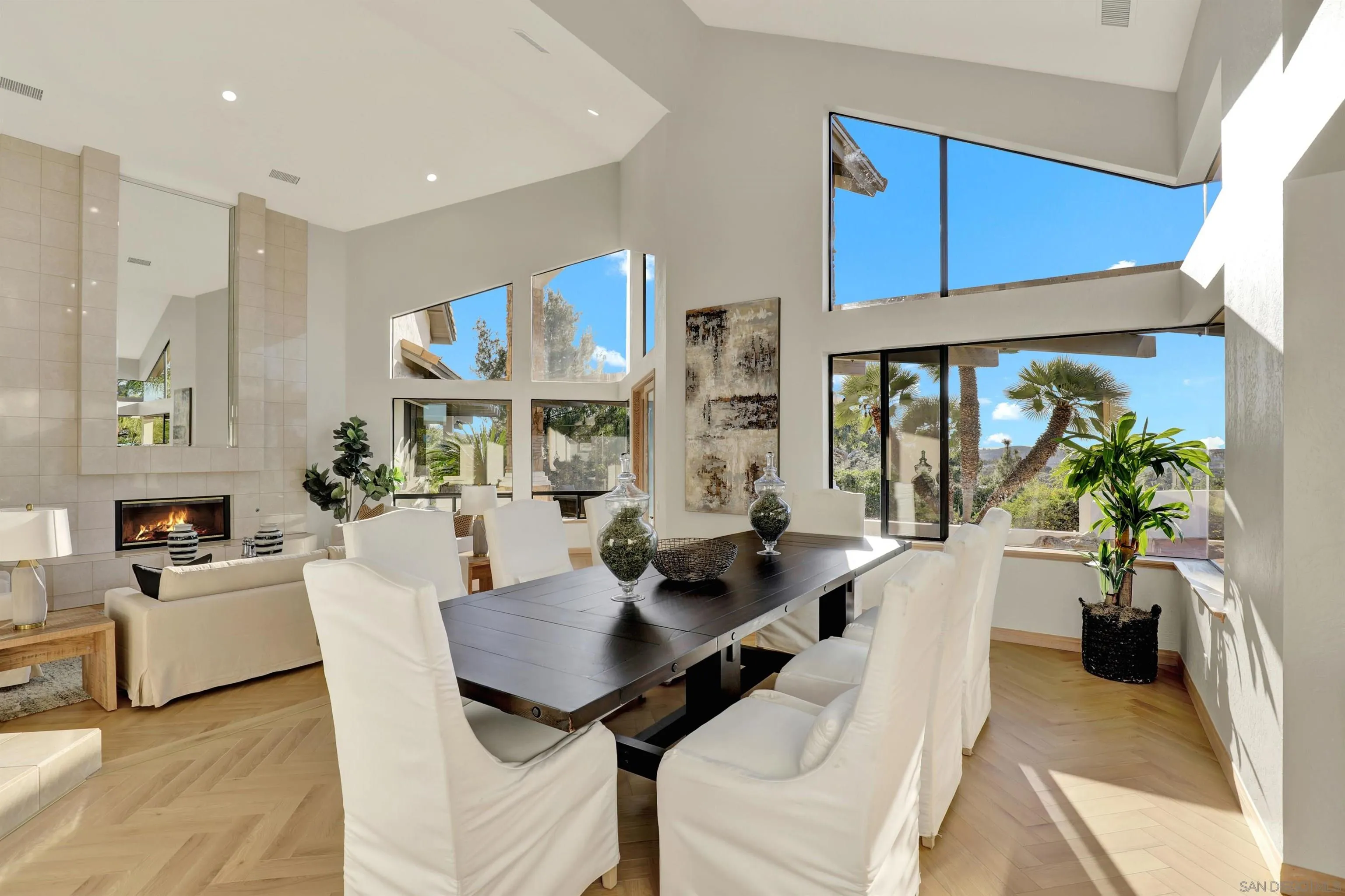 https://cdn.realtyfeed.com/cdn/127/260002099/31c622dc8d8f94826f87d1512cba7c2d.webp