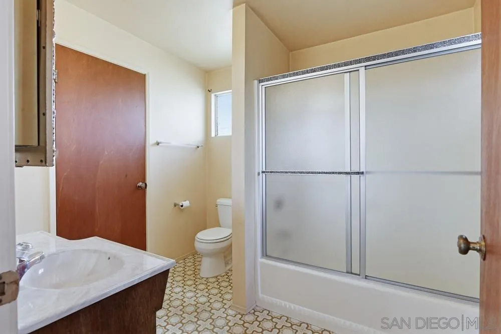 https://cdn.realtyfeed.com/cdn/127/260002100/7bebc6c75fc4cb8957f18133fb501230.webp