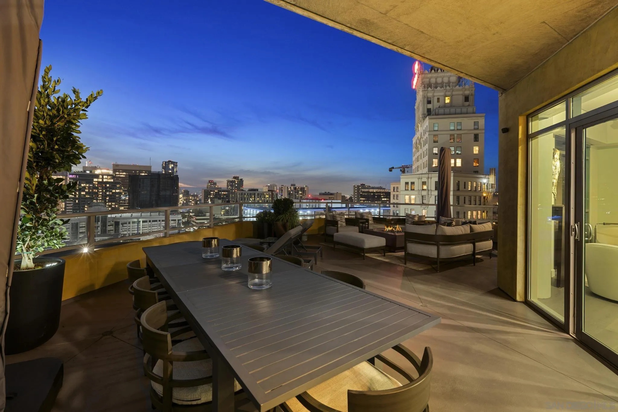 Photo #3: 260002103 Listing: Photo #3