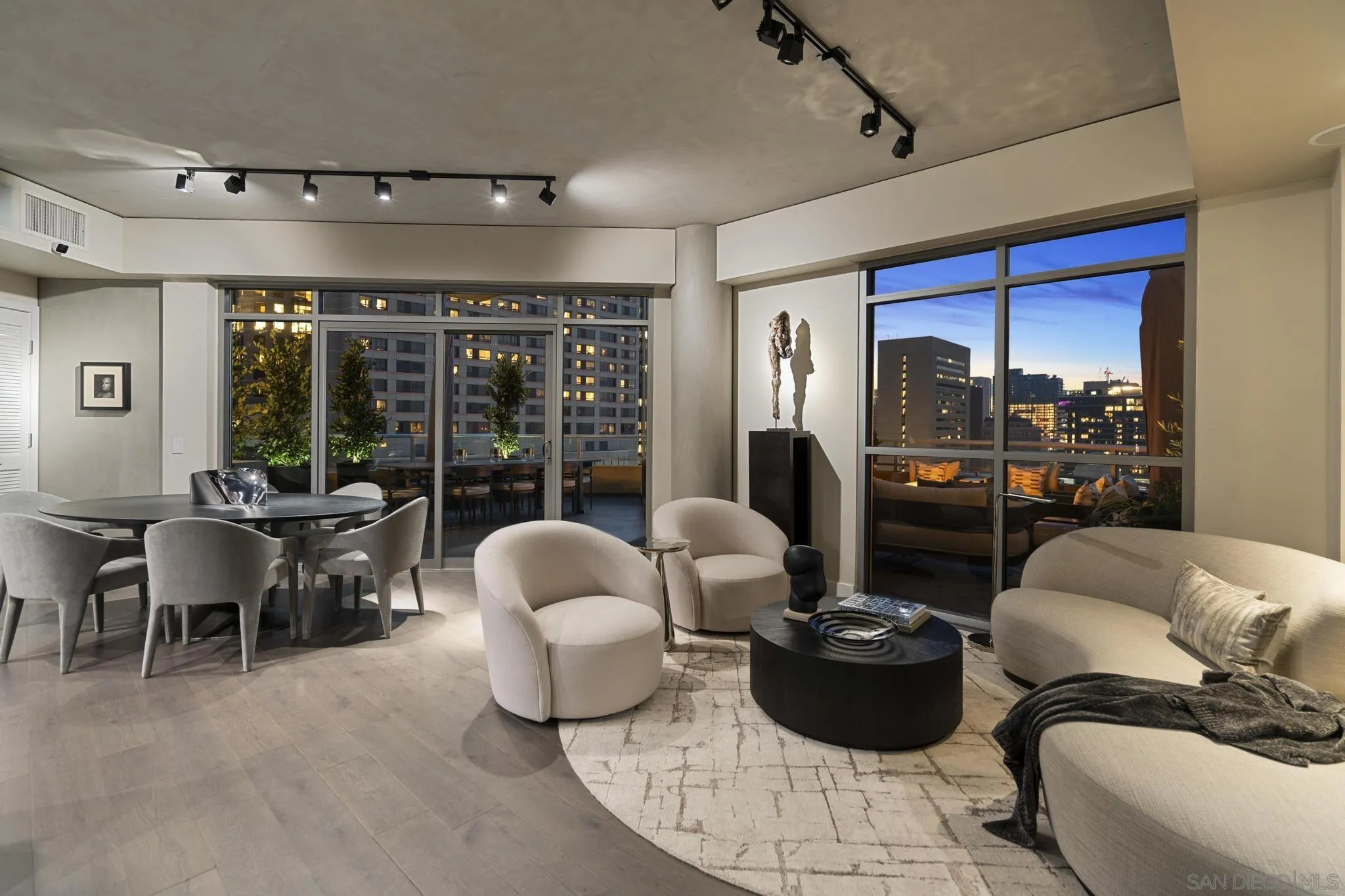 Photo #10: 260002103 Listing: Photo #10