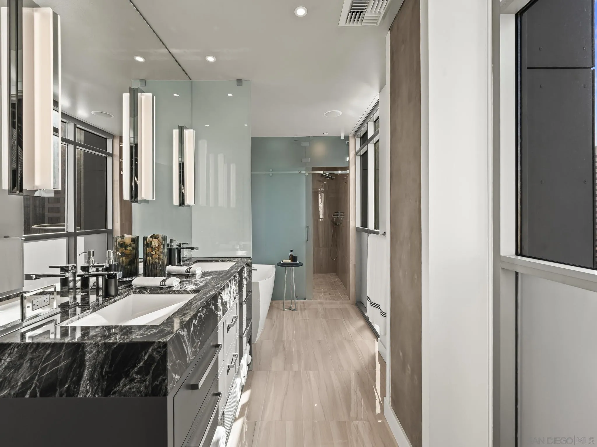 Photo #20: 260002103 Listing: Photo #20