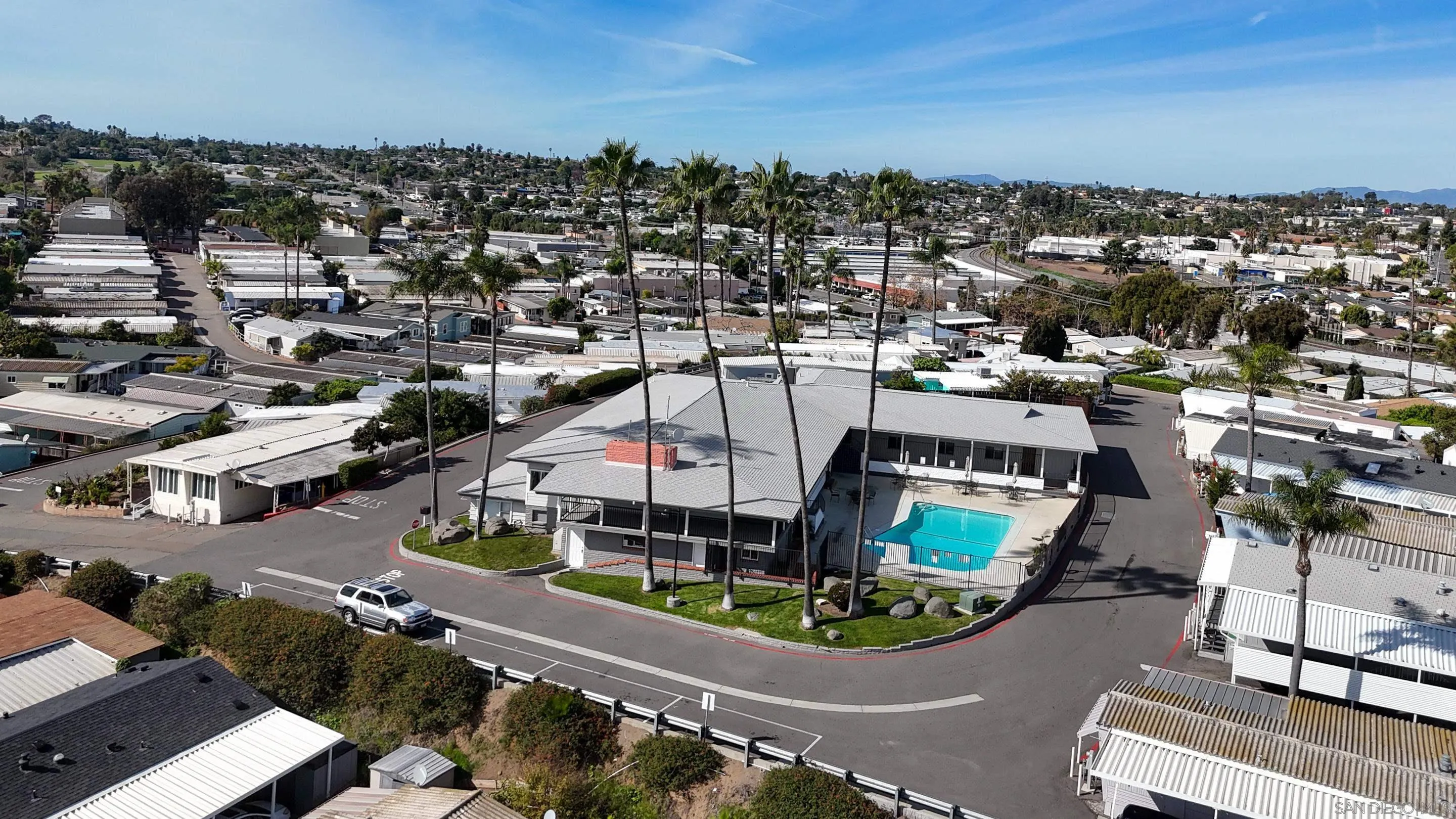https://cdn.realtyfeed.com/cdn/127/260002106/942b9bee68552d5f7f9505062aa91884.webp