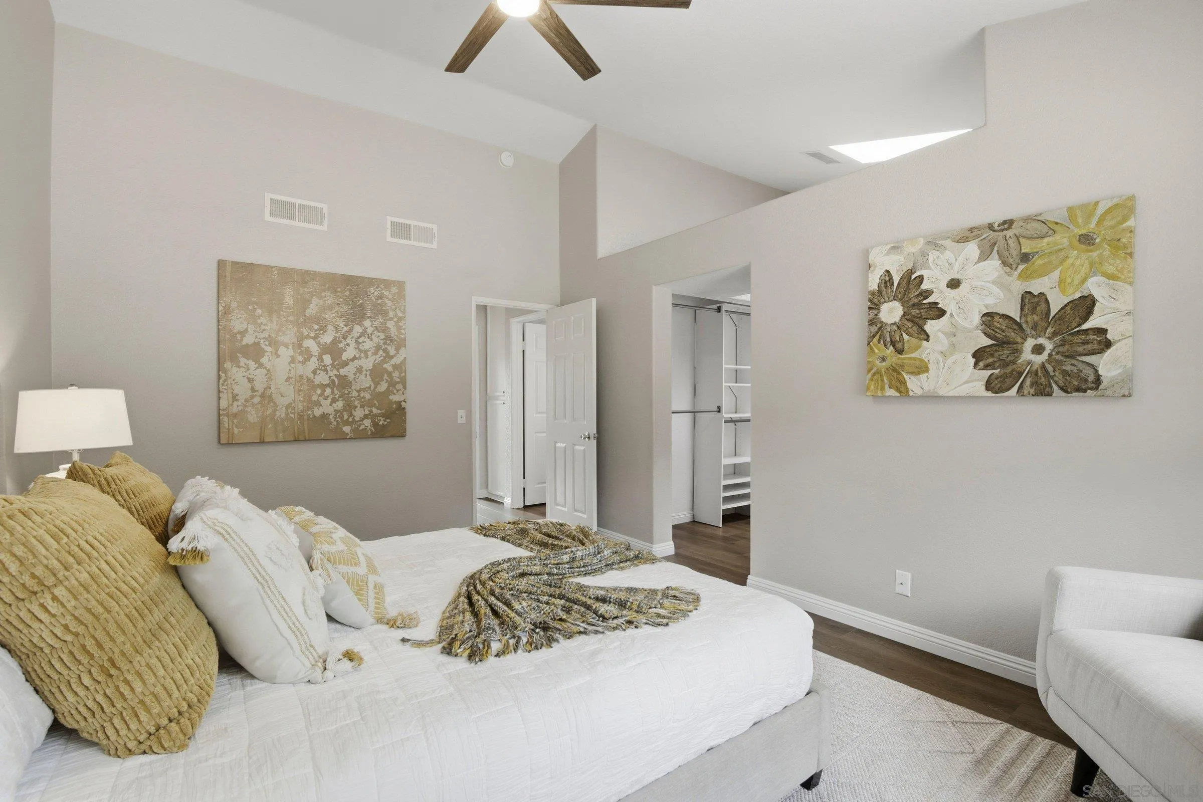 https://cdn.realtyfeed.com/cdn/127/260002108/c3c3b978c17d6c34378462f59ee3b988.webp