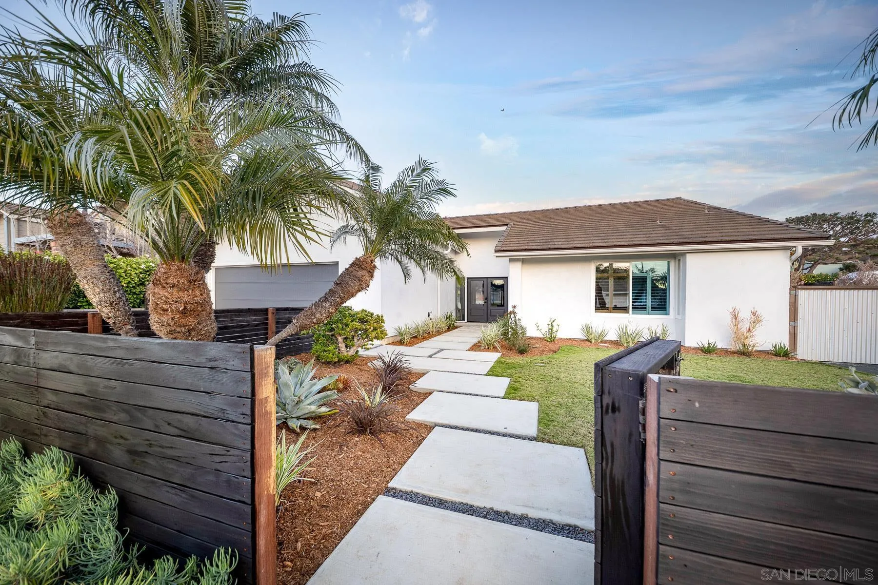 https://cdn.realtyfeed.com/cdn/127/260002109/f4479a68fb3d660444d9cca9e4478e4c.webp
