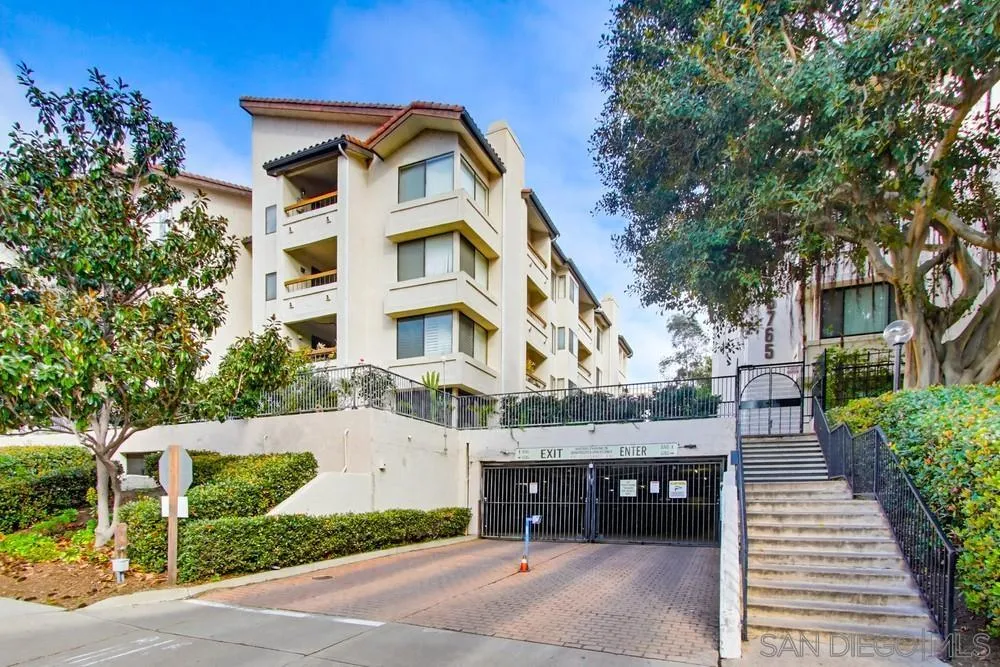 Photo #38: 260002115 Listing: Photo #38