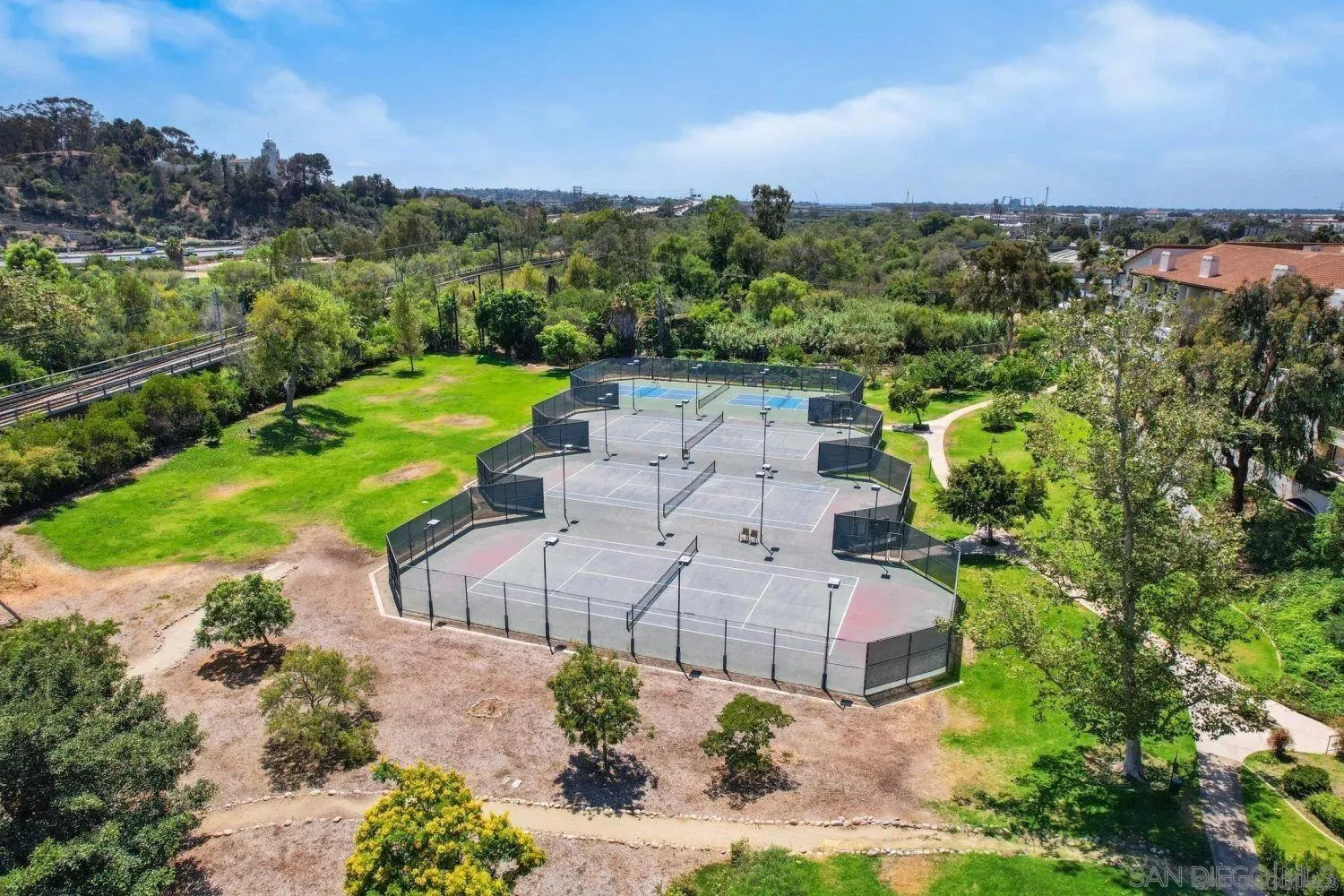 Photo #33: 260002115 Listing: Photo #33