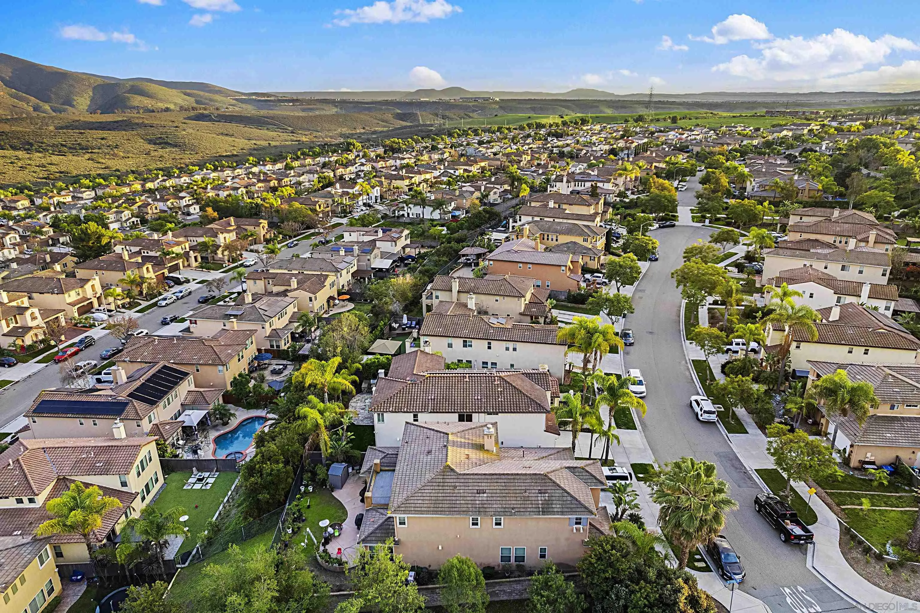https://cdn.realtyfeed.com/cdn/127/260002123/83e9c1f6f5866b94d9bbbc639136204e.webp