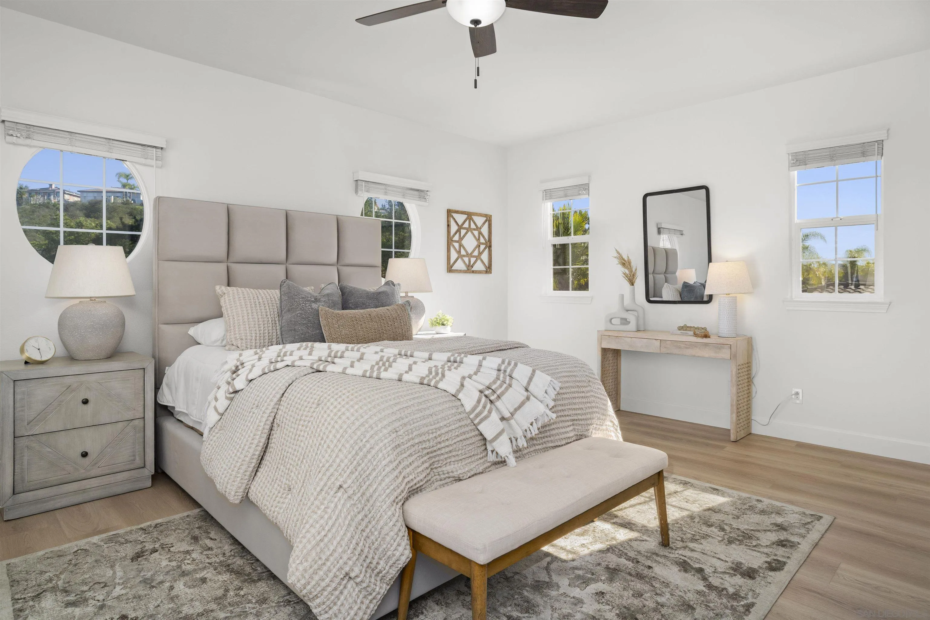 https://cdn.realtyfeed.com/cdn/127/260002125/108d842190c41e84e74b5b36585456e7.webp