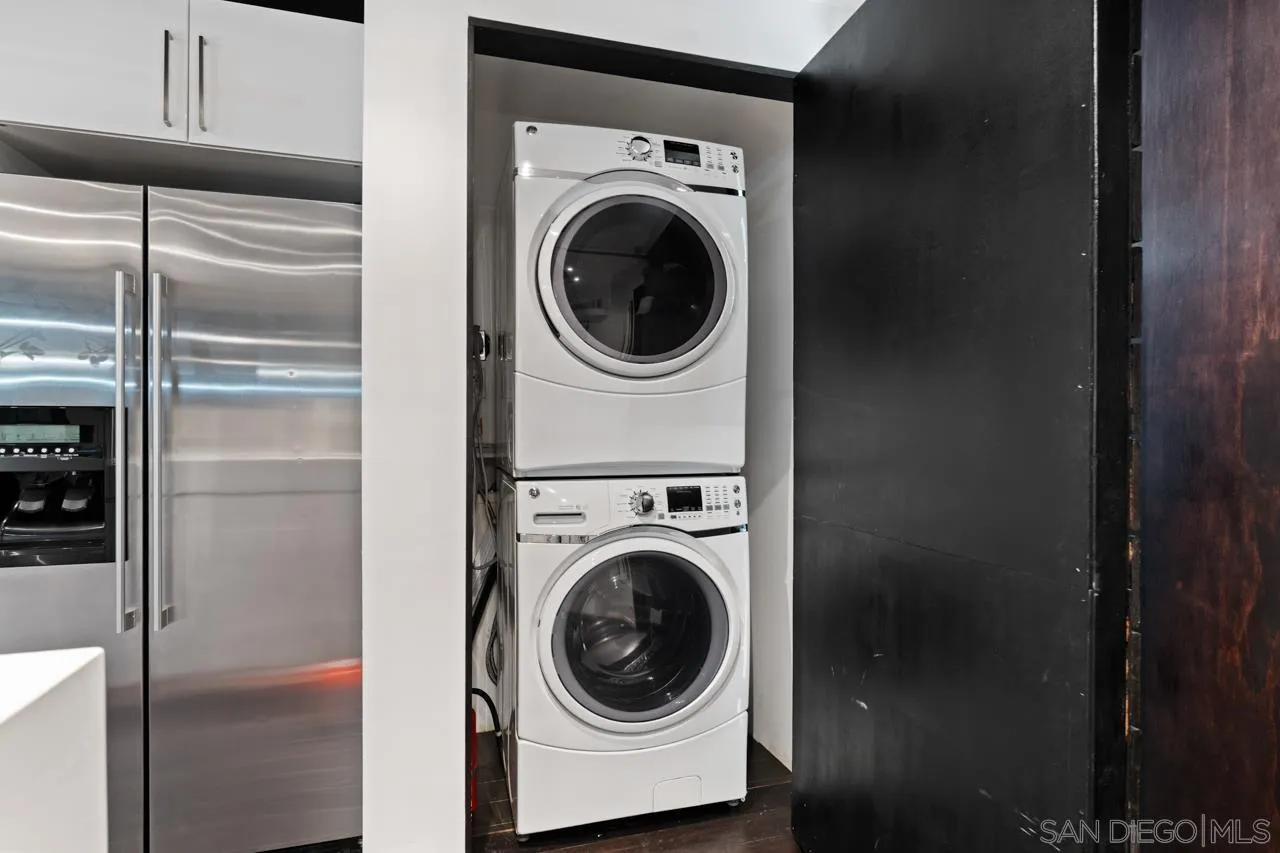 https://cdn.realtyfeed.com/cdn/127/260002127/7acf0b98ba7629fe79f09a3b1218a54b.webp
