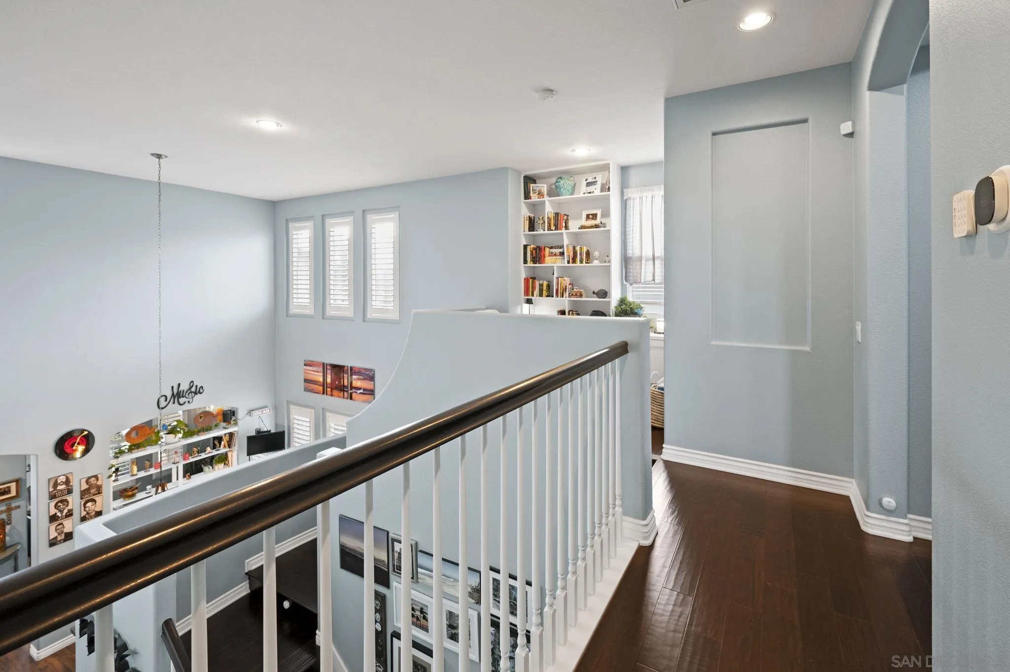 https://cdn.realtyfeed.com/cdn/127/260002131/e5110c777231fce6e46a623b74512485.webp