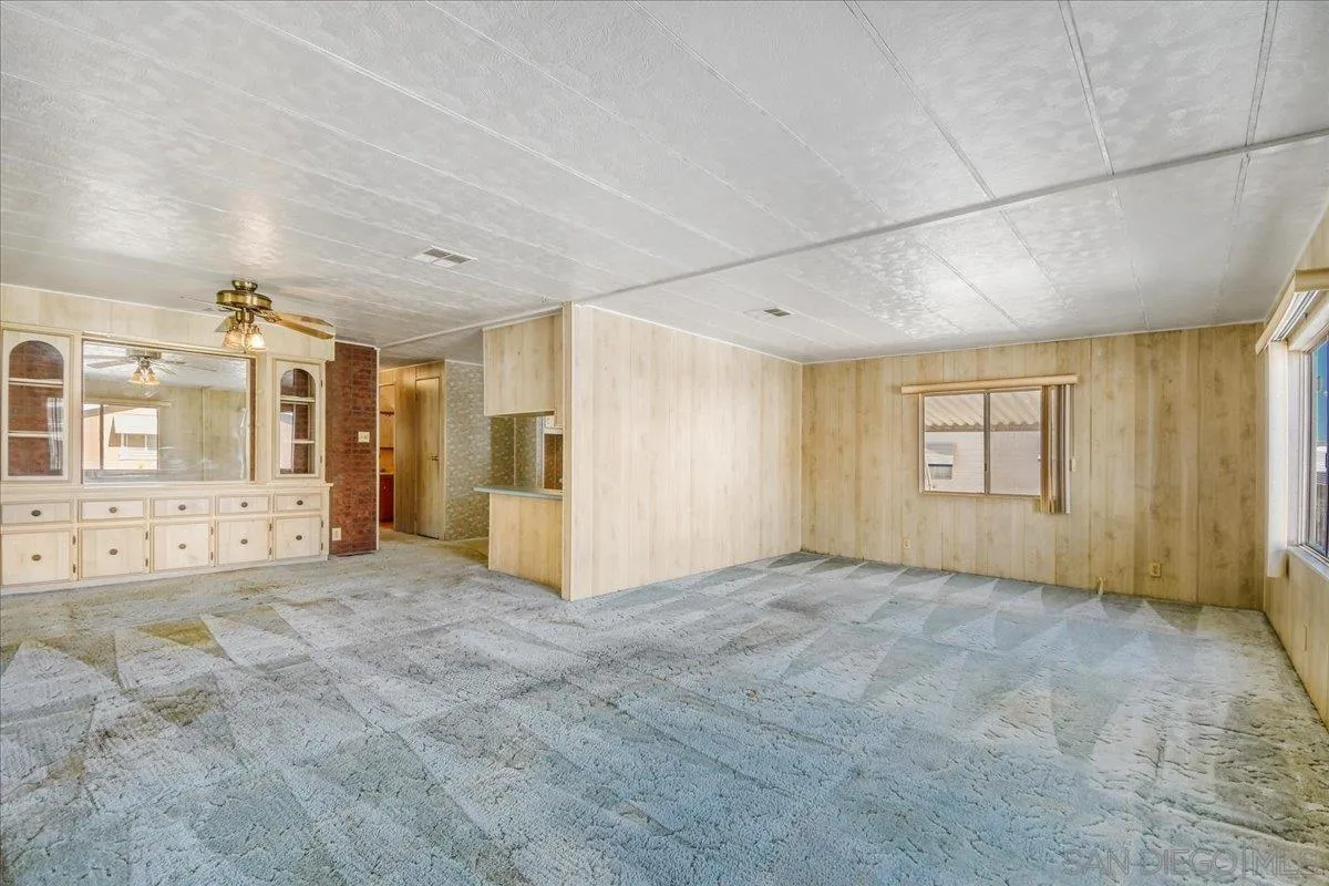 https://cdn.realtyfeed.com/cdn/127/260002132/36d46c766e41e83a073621fe9f6a81cb.webp