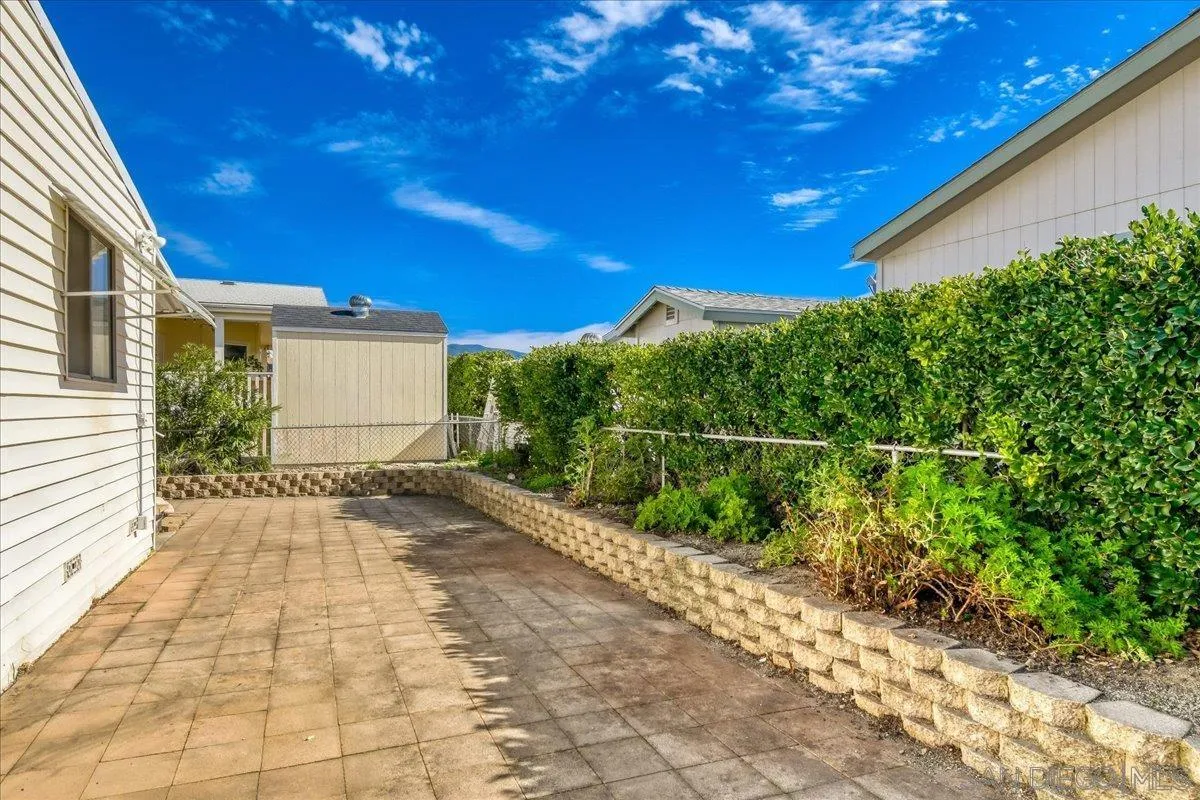 https://cdn.realtyfeed.com/cdn/127/260002132/a4f15d428b4b5466835b37136b5e77c0.webp