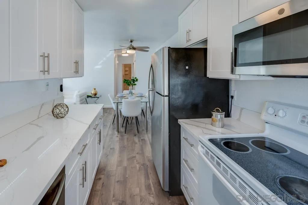 Photo #17: 260002136 Listing: Photo #17