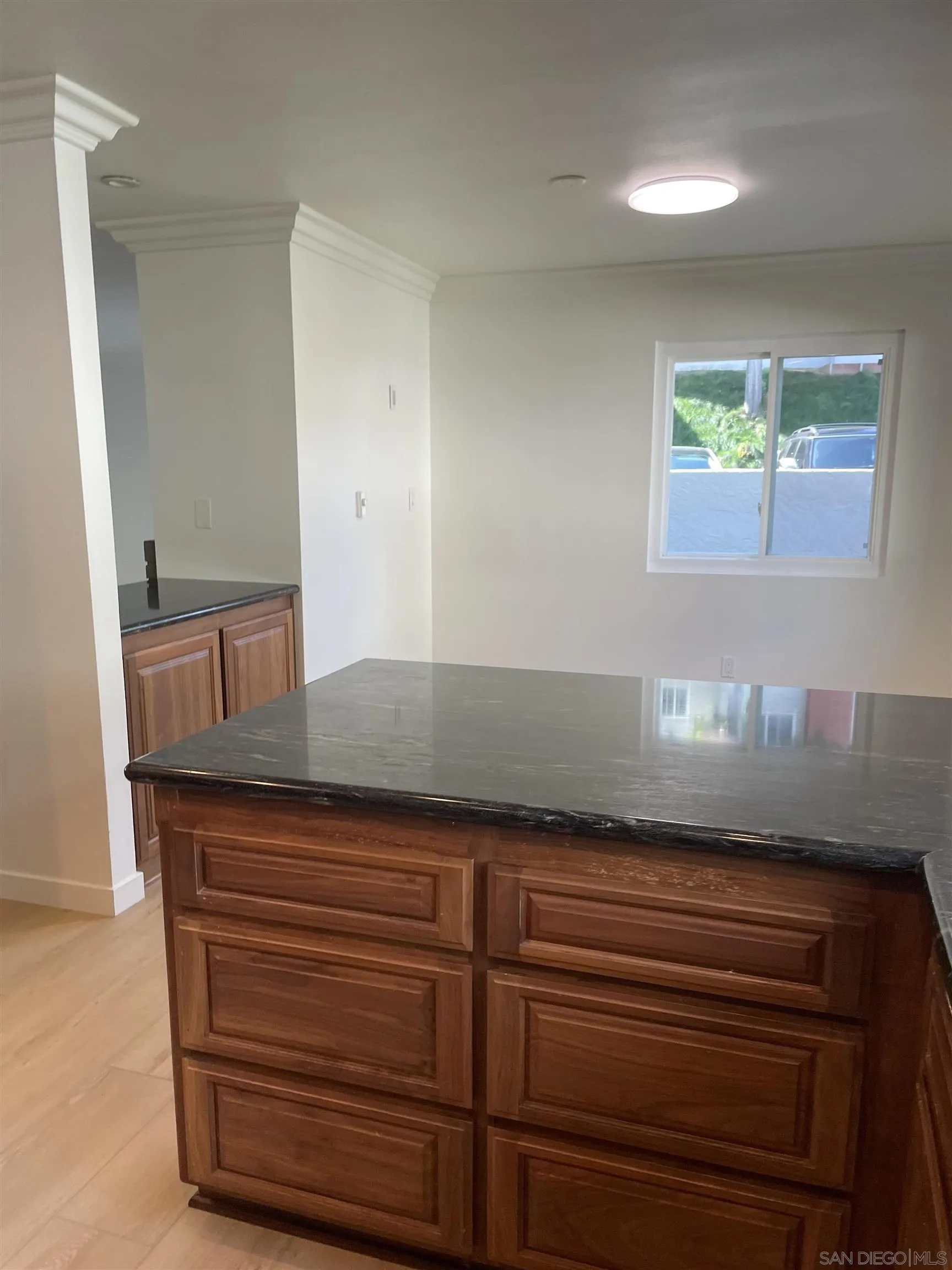 Photo #11: 260002137 Listing: Photo #11