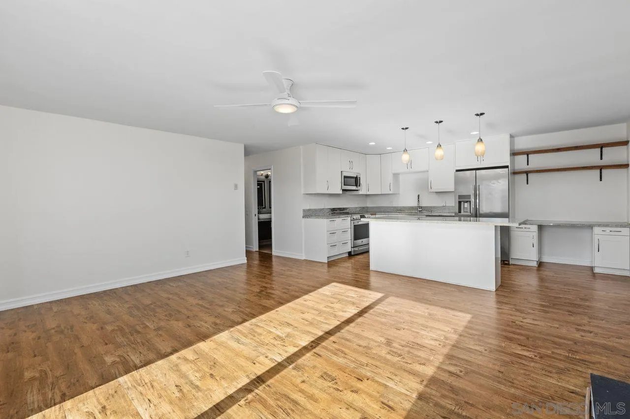 Photo #14: 260002141 Listing: Photo #14