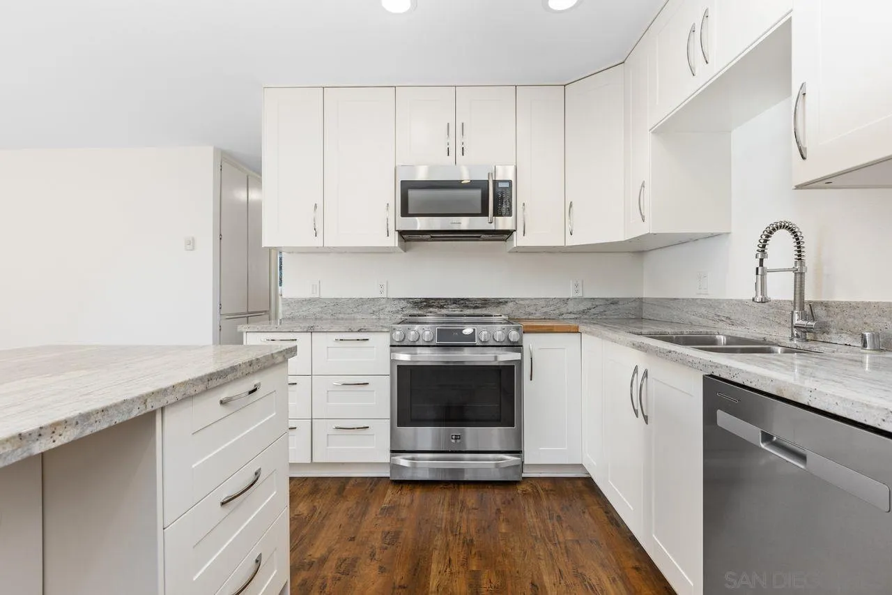 Photo #13: 260002141 Listing: Photo #13